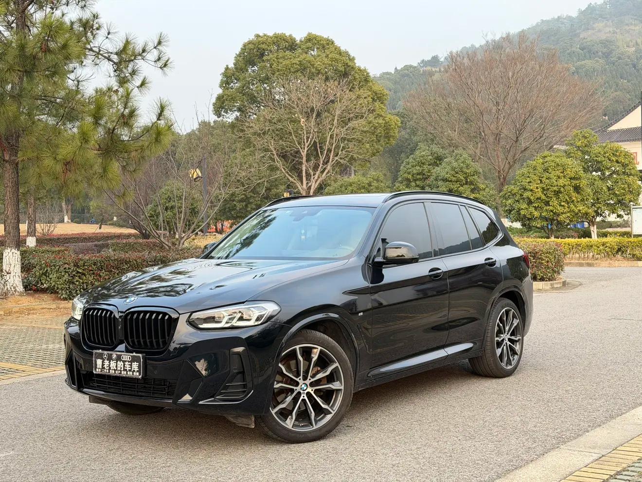 BMW X3 2022 г. 42077 км.