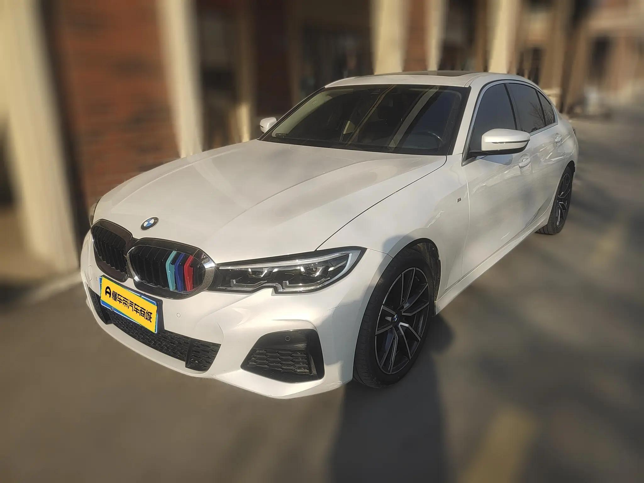 BMW 3 Series 2022 г. 66765 км.