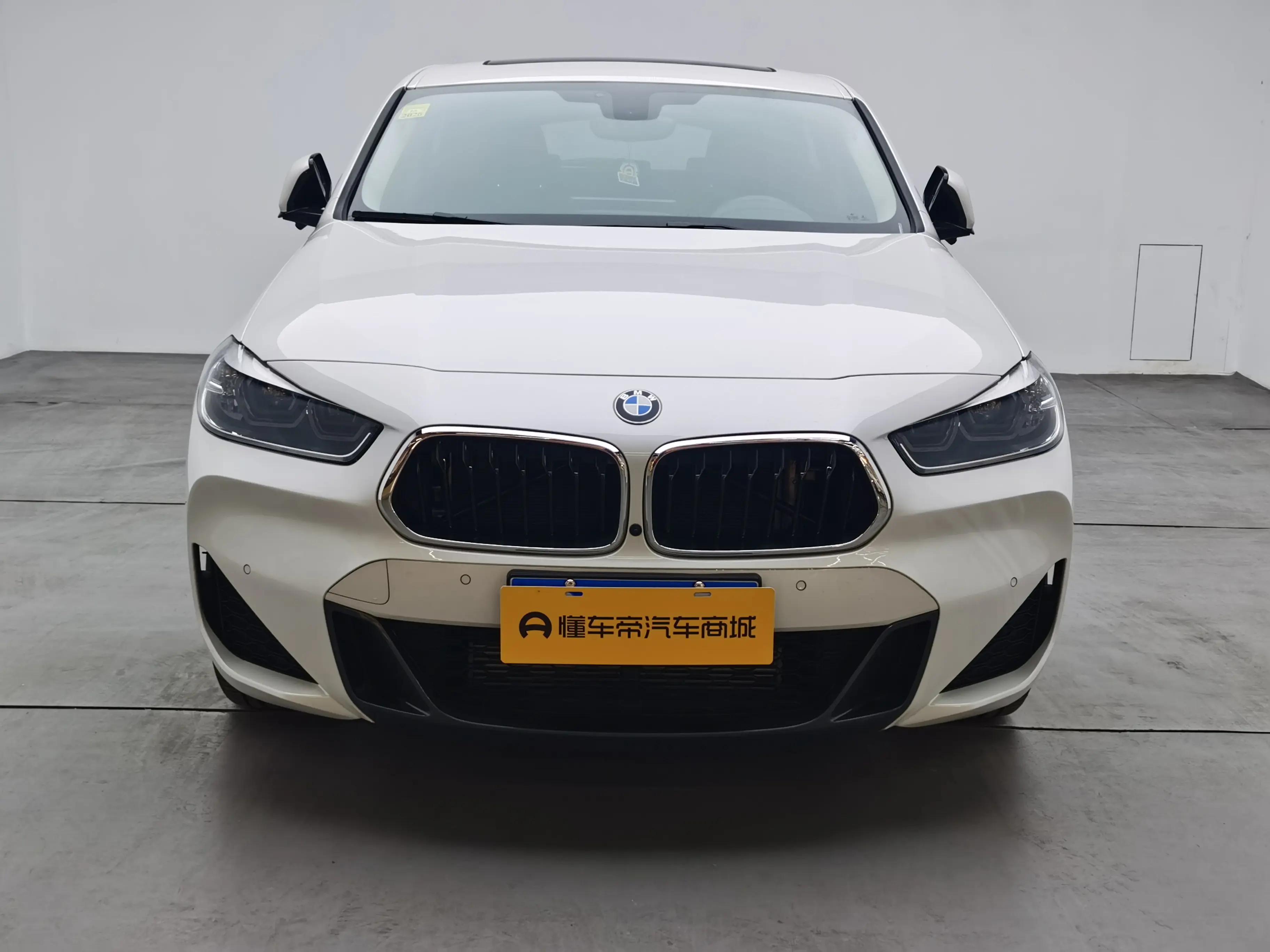 BMW X2 2022 г. 10276 км.