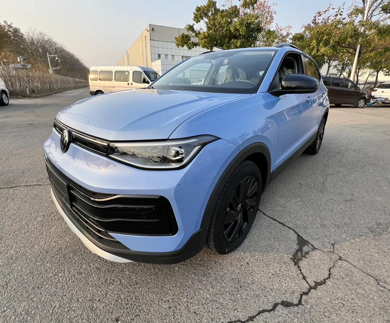 Volkswagen Tharu 2024 г. 2032 км.