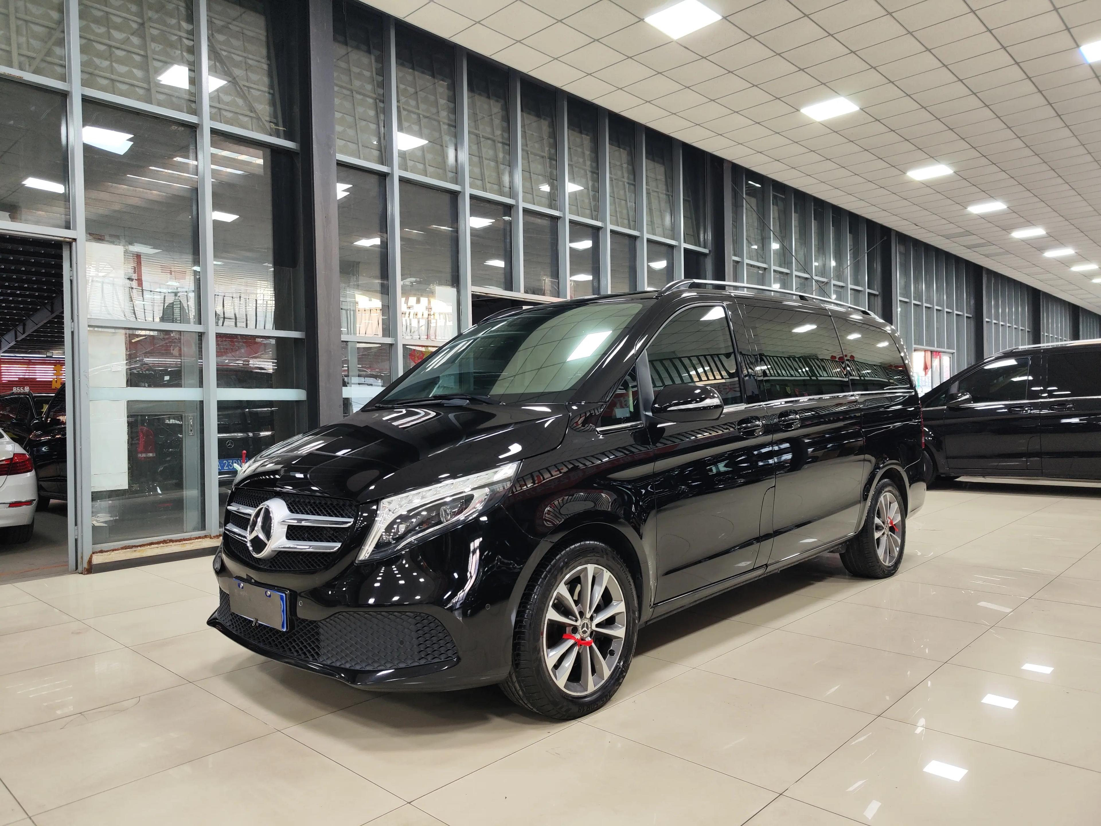 Mercedes-Benz Mercedes Benz V Class 2021 г. 80100 км.