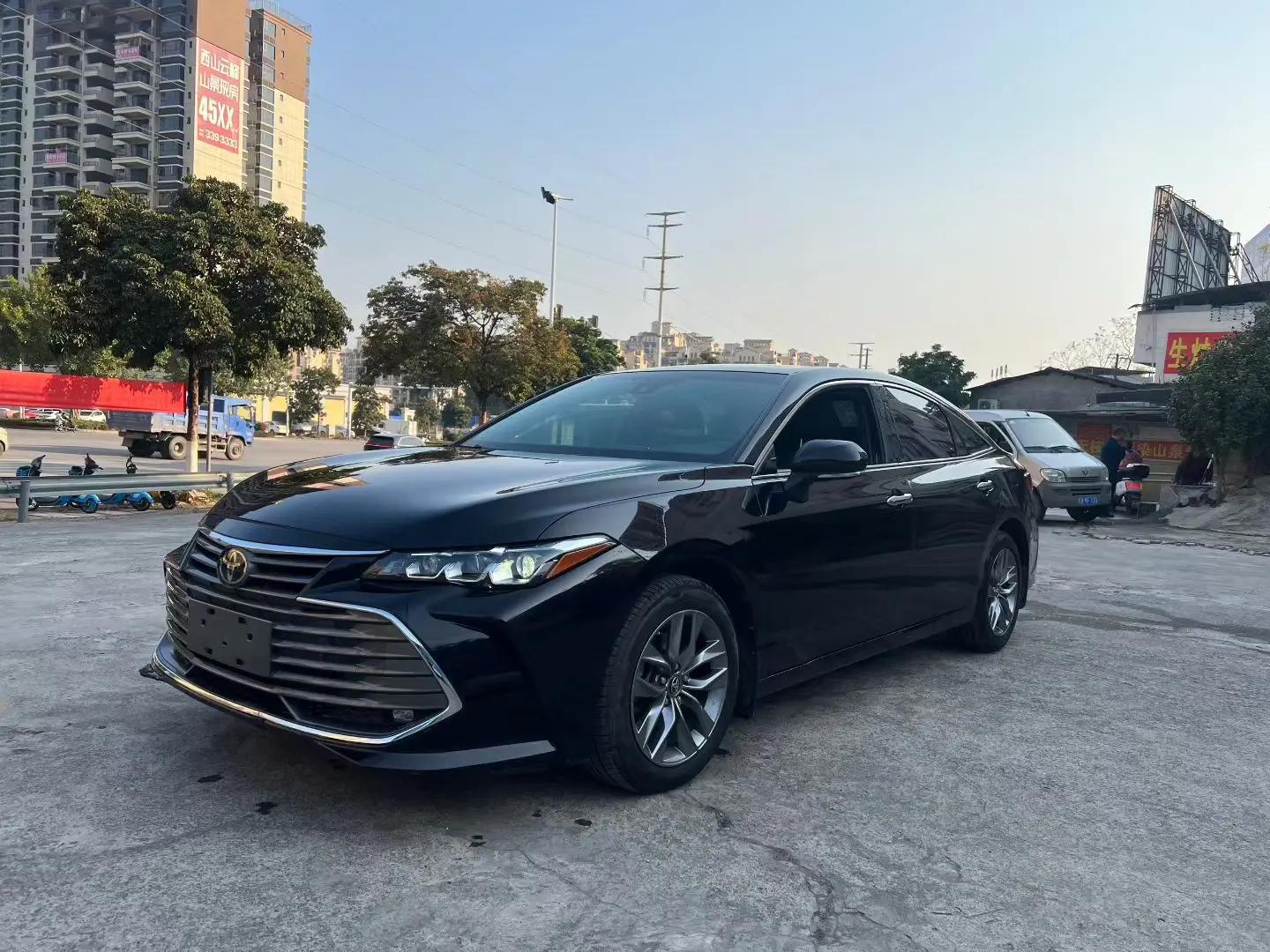 Toyota Avalon 2021 г. 97288 км.