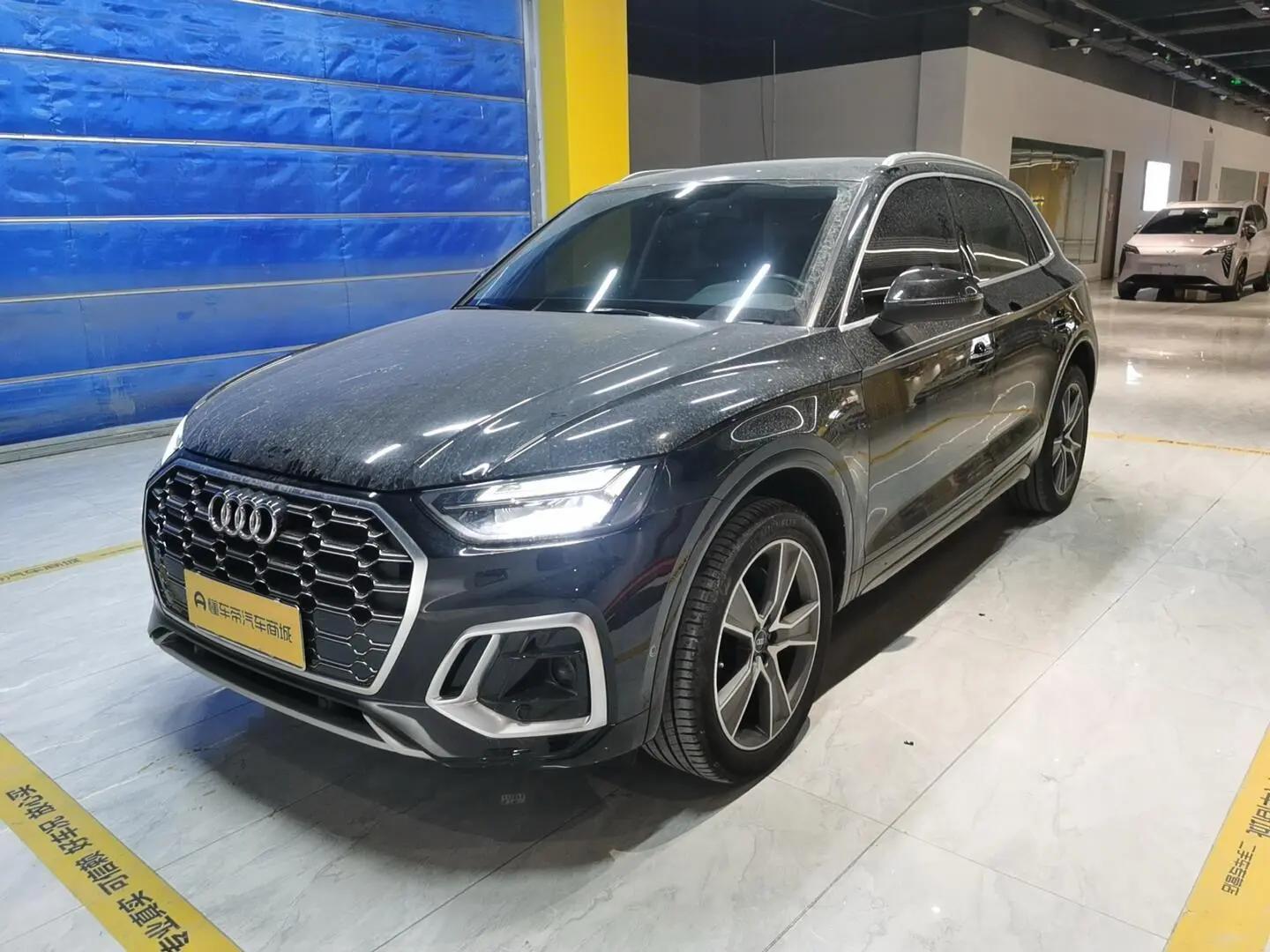 Audi Q5L 2021 г. 96215 км.