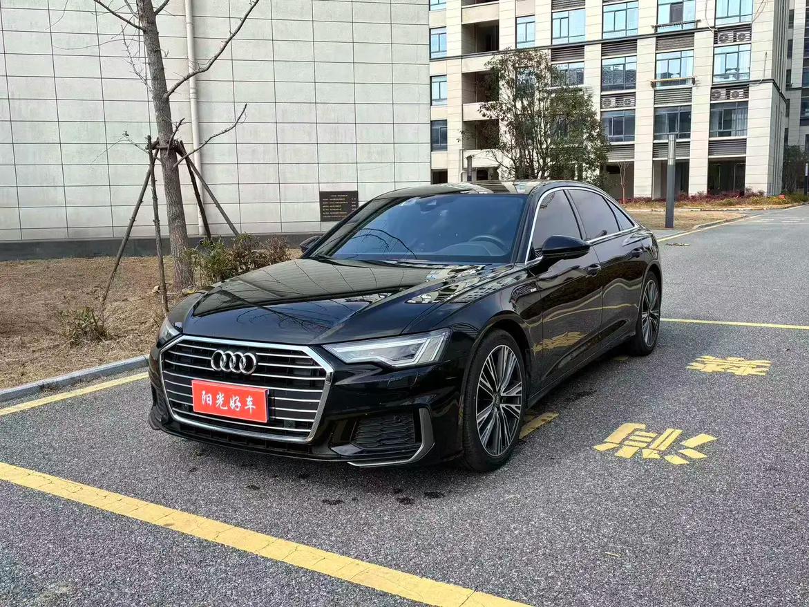 Audi A6L 2021 г. 90095 км.
