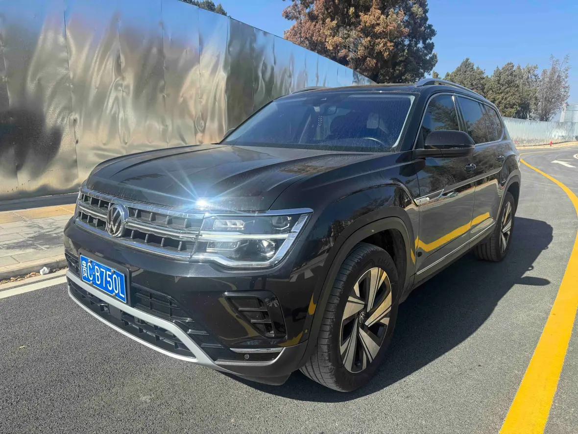 Volkswagen Teramont 2023 г. 88002 км.