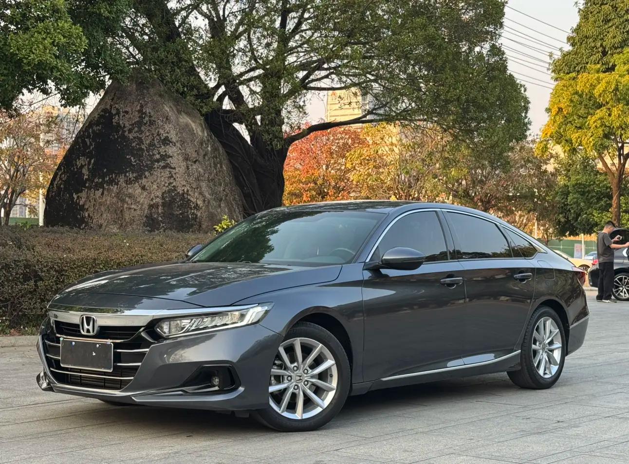 Honda Accord 2022 г. 42104 км.