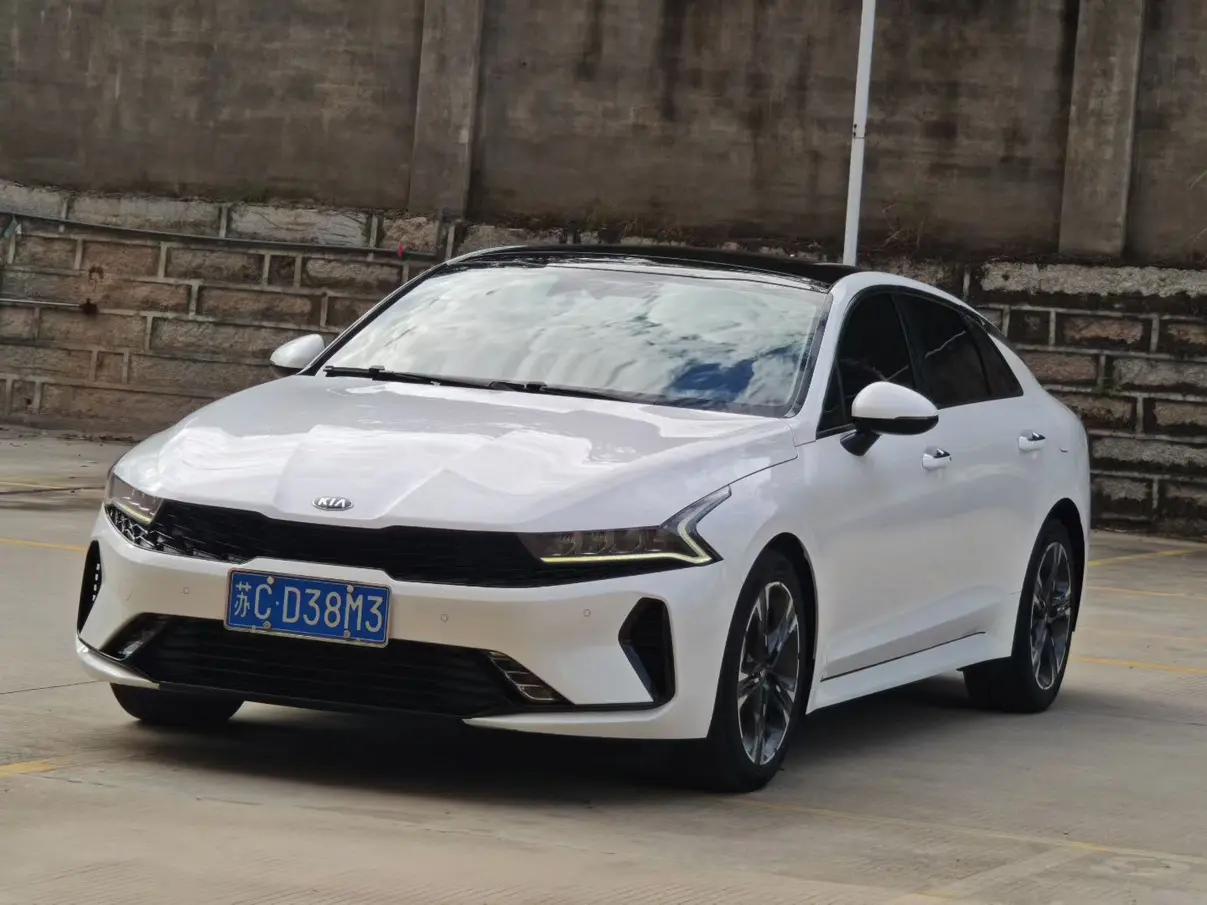 Kia K5 2021 г. 63081 км.