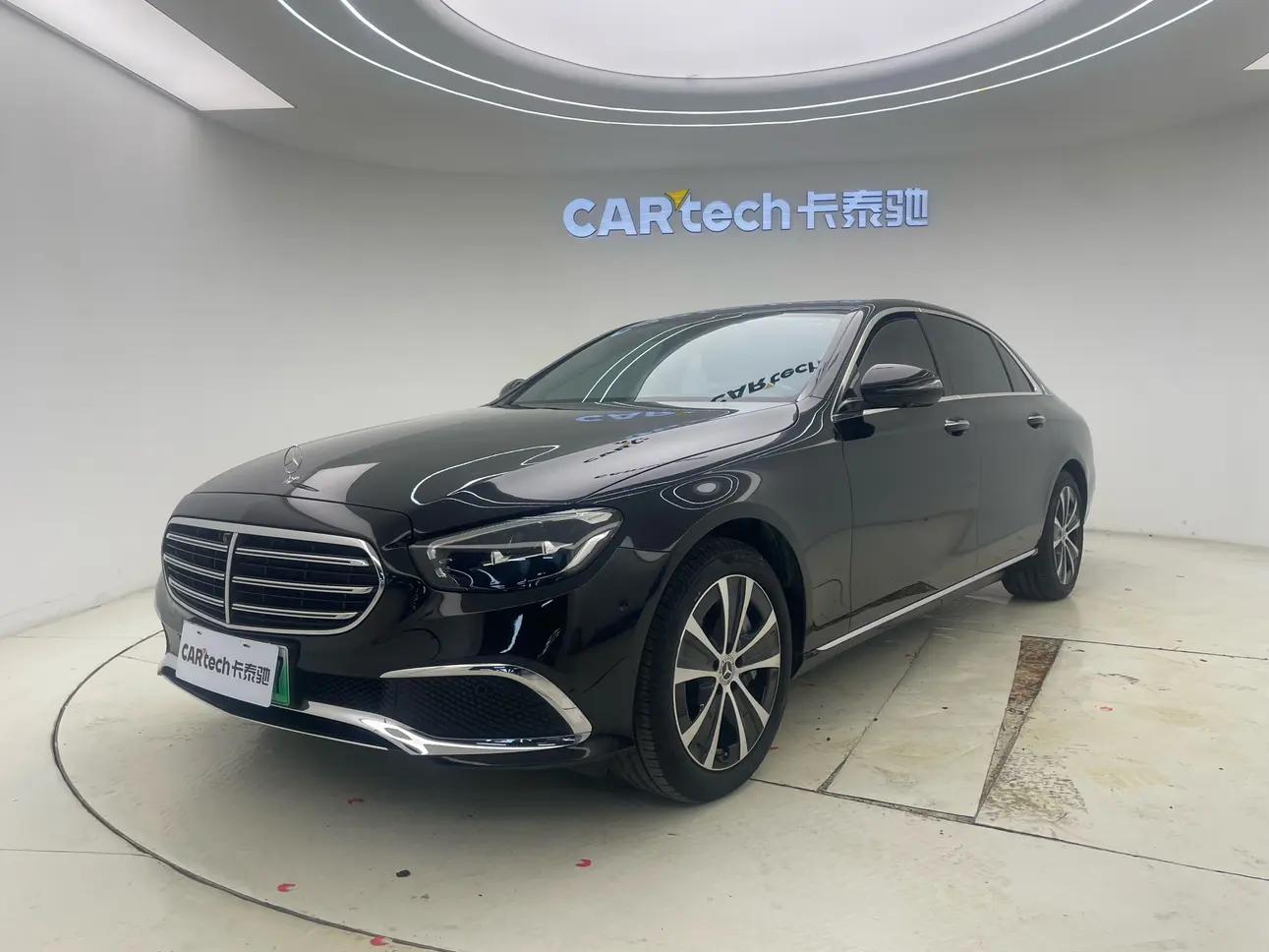 Mercedes-Benz E-Class PHEV 2023 г. 60143 км.