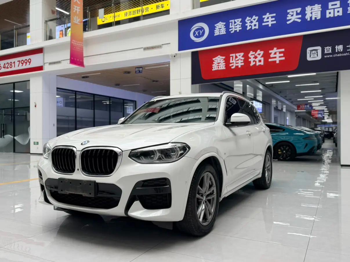 BMW X3 2021 г. 23048 км.