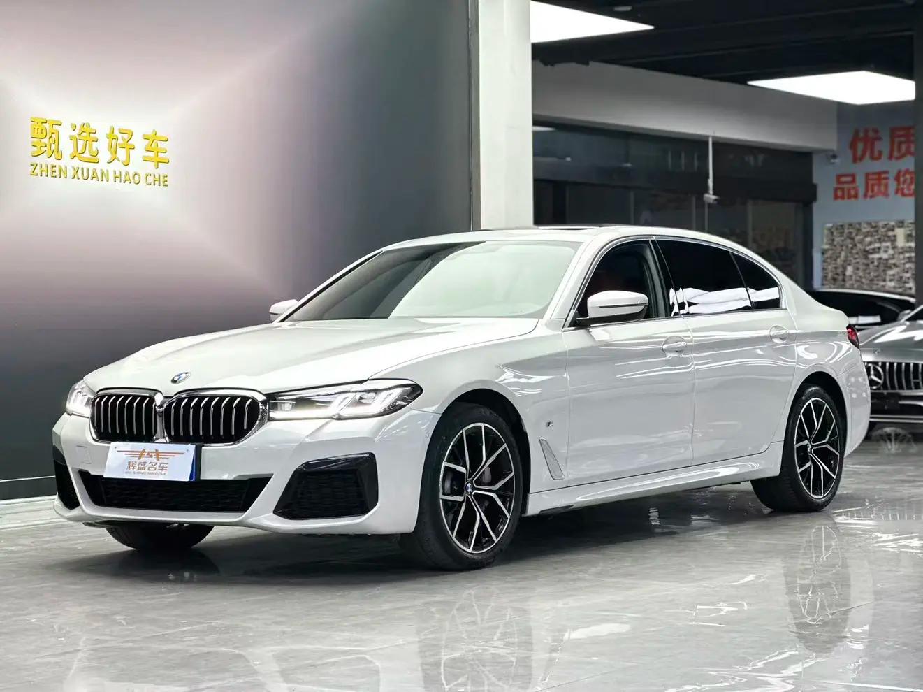 BMW 5 Series 2022 г. 50119 км.