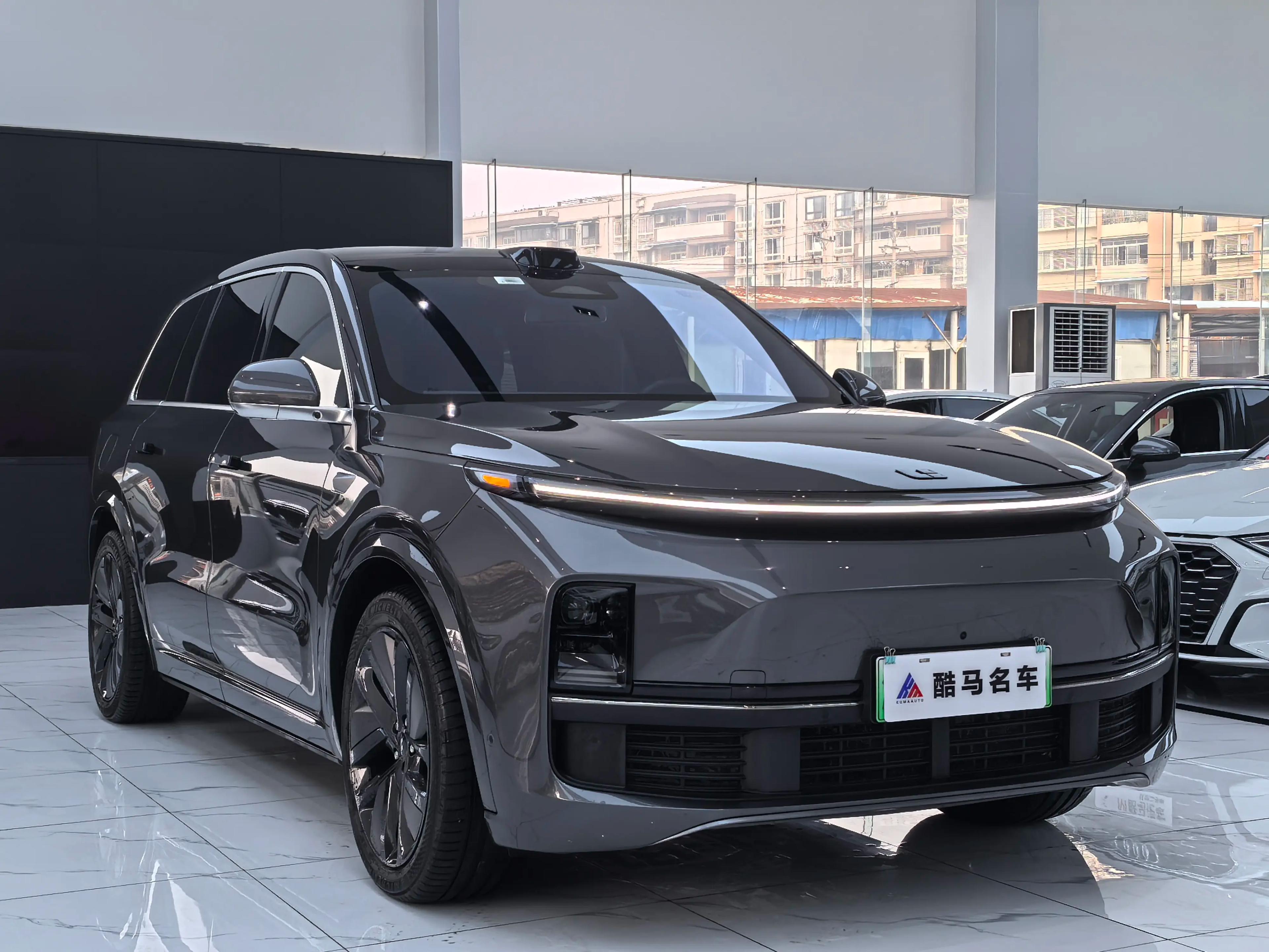 Lixiang L9 2024 г. 38102 км.