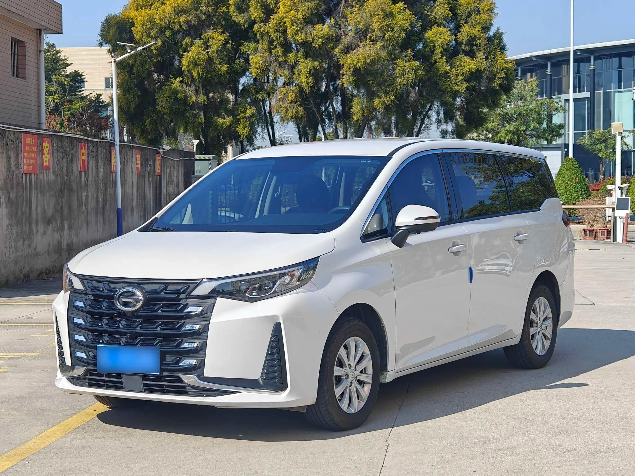 GAC Trumpchi M6 2023 г. 32121 км.
