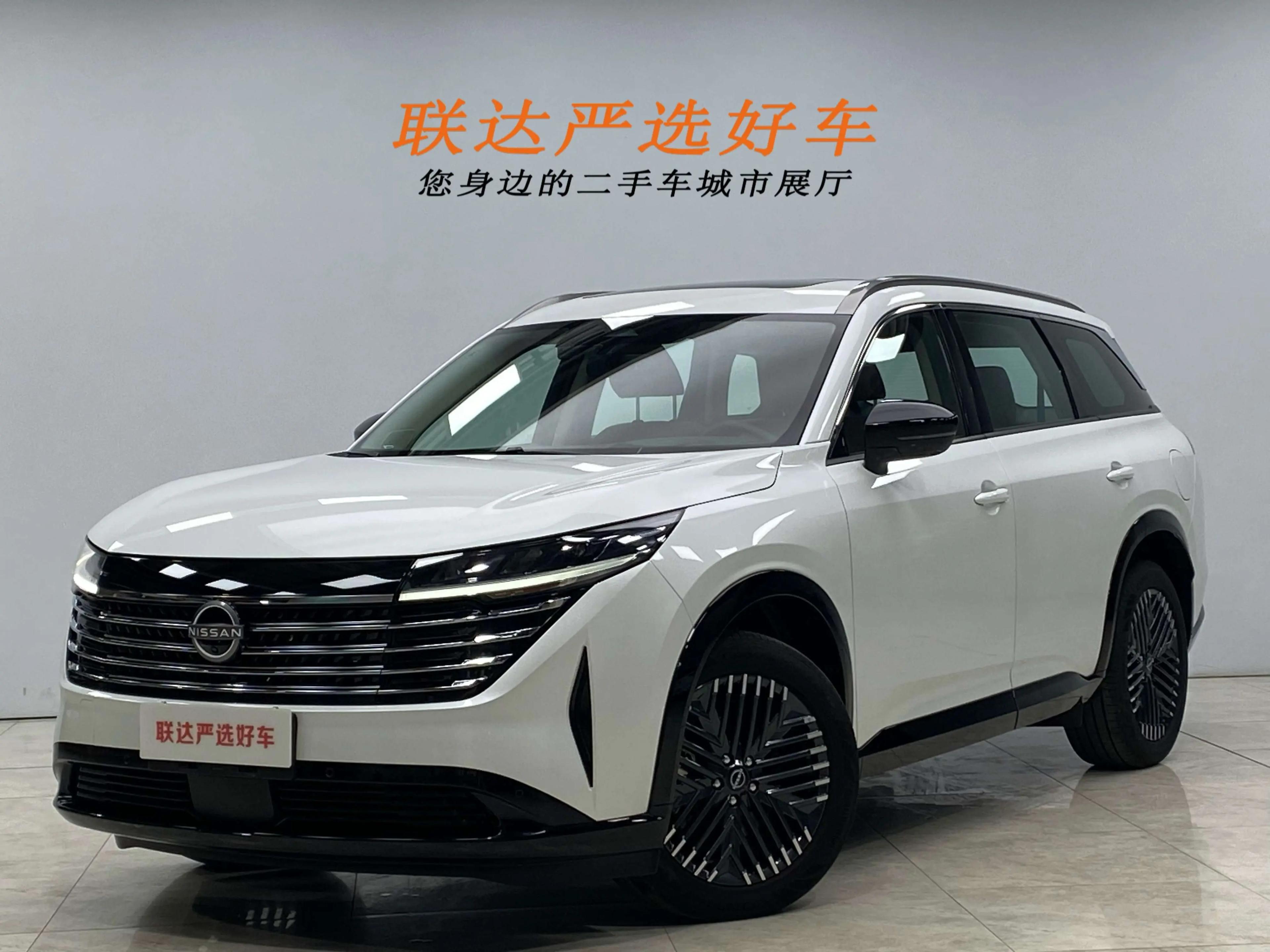 Nissan Explore the land 2024 г. 3873 км.