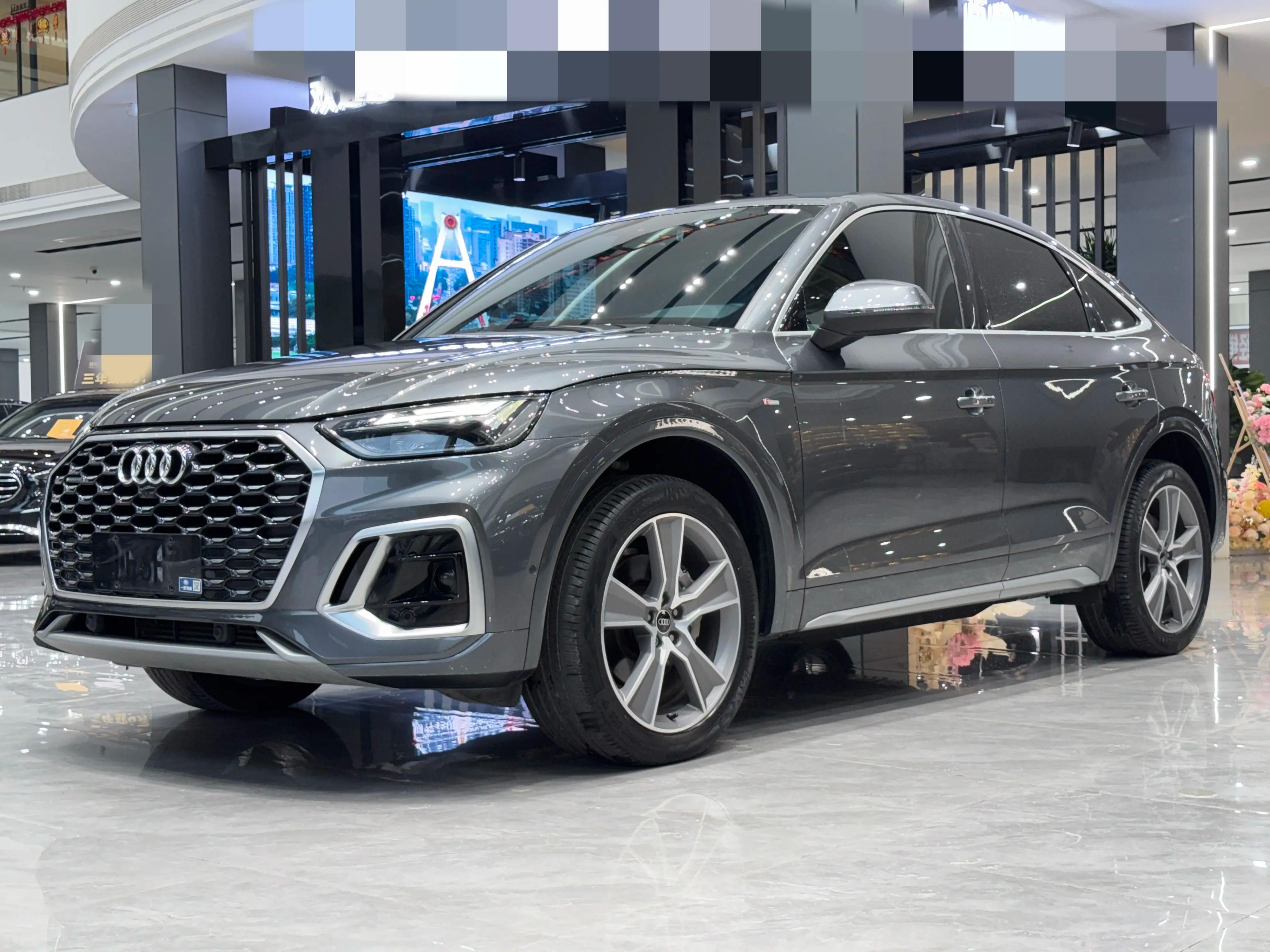 Audi Q5L Sportback 2022 г. 25118 км.