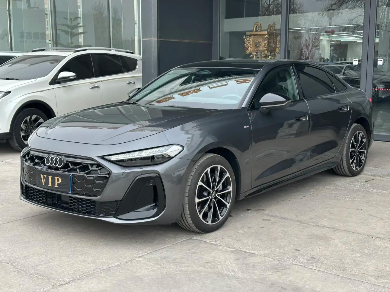 Audi A5L 2025 г. 2039 км.