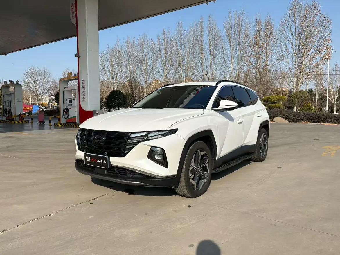 Hyundai Tucson L 2024 г. 24363 км.