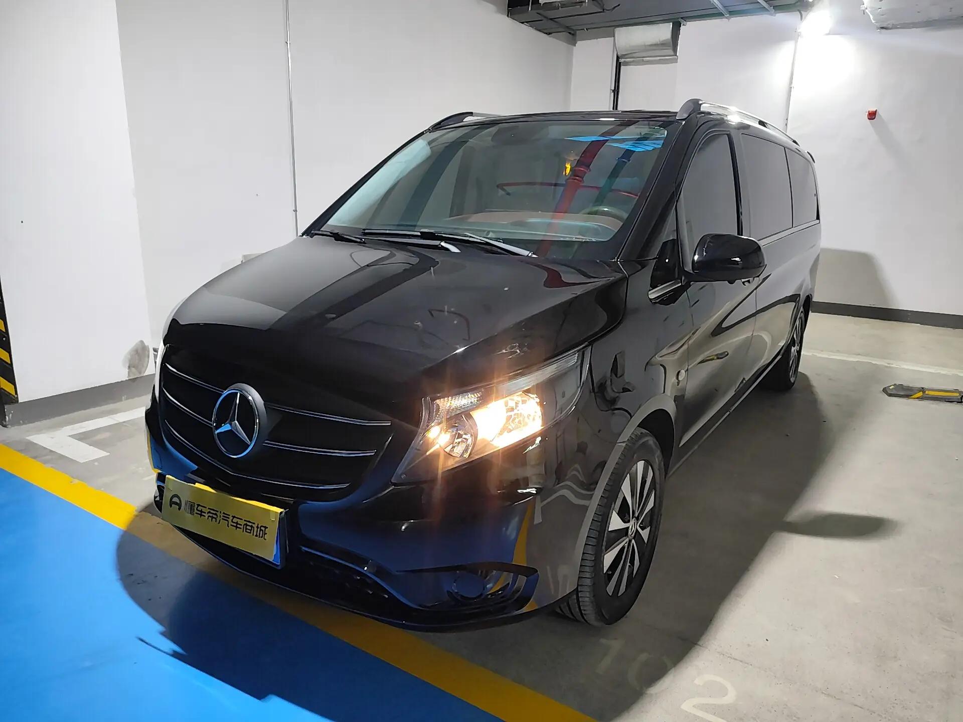 Mercedes-Benz Vito 2022 г. 70717 км.