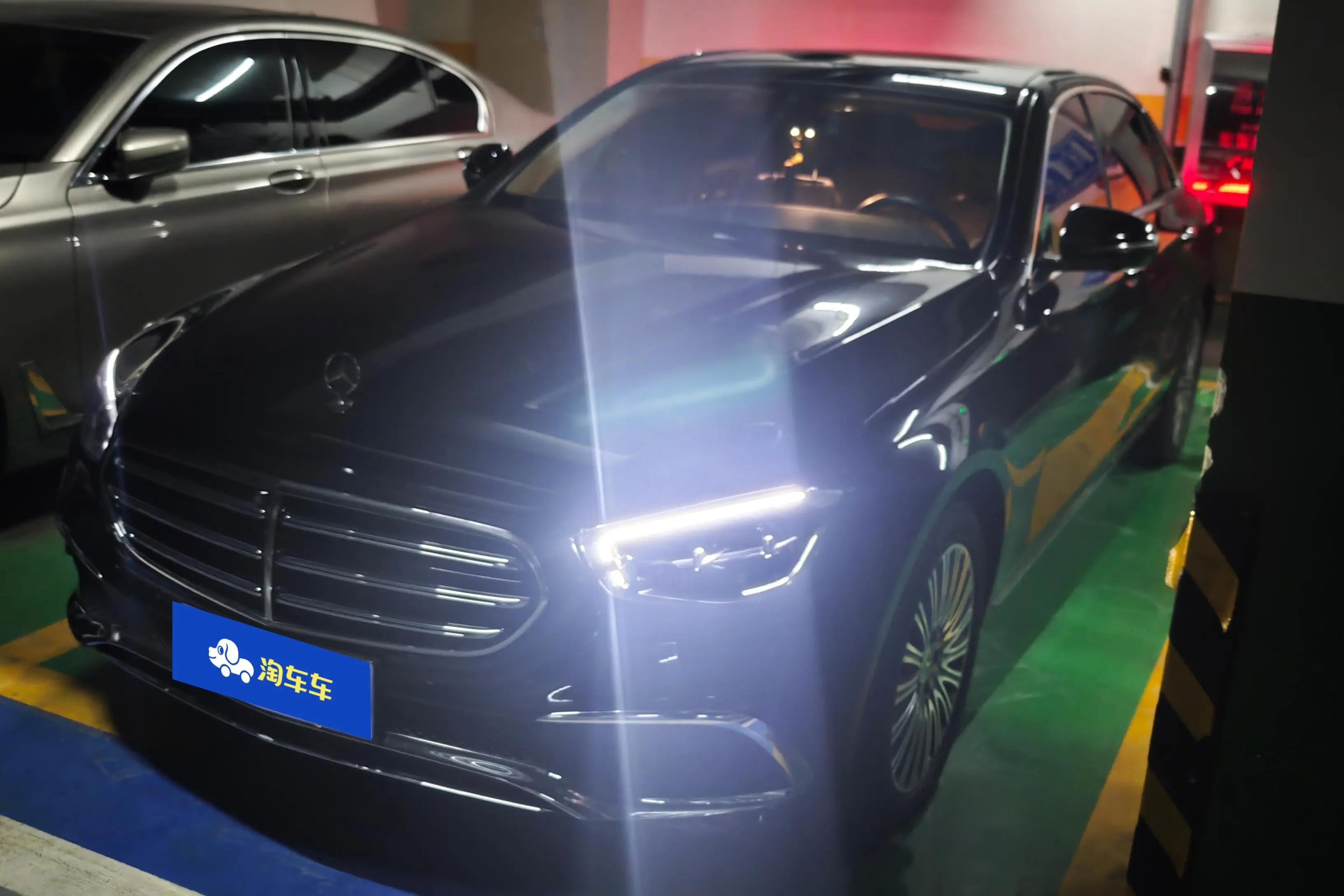 Mercedes-Benz E-Class 2022 г. 37806 км.