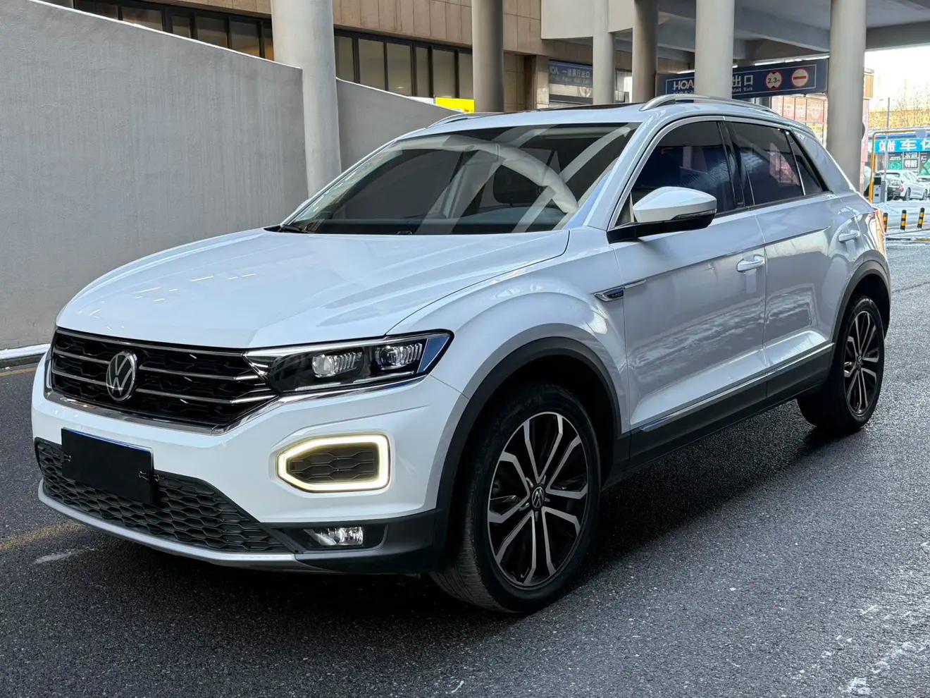 Volkswagen T-Roc 2021 г. 23002 км.