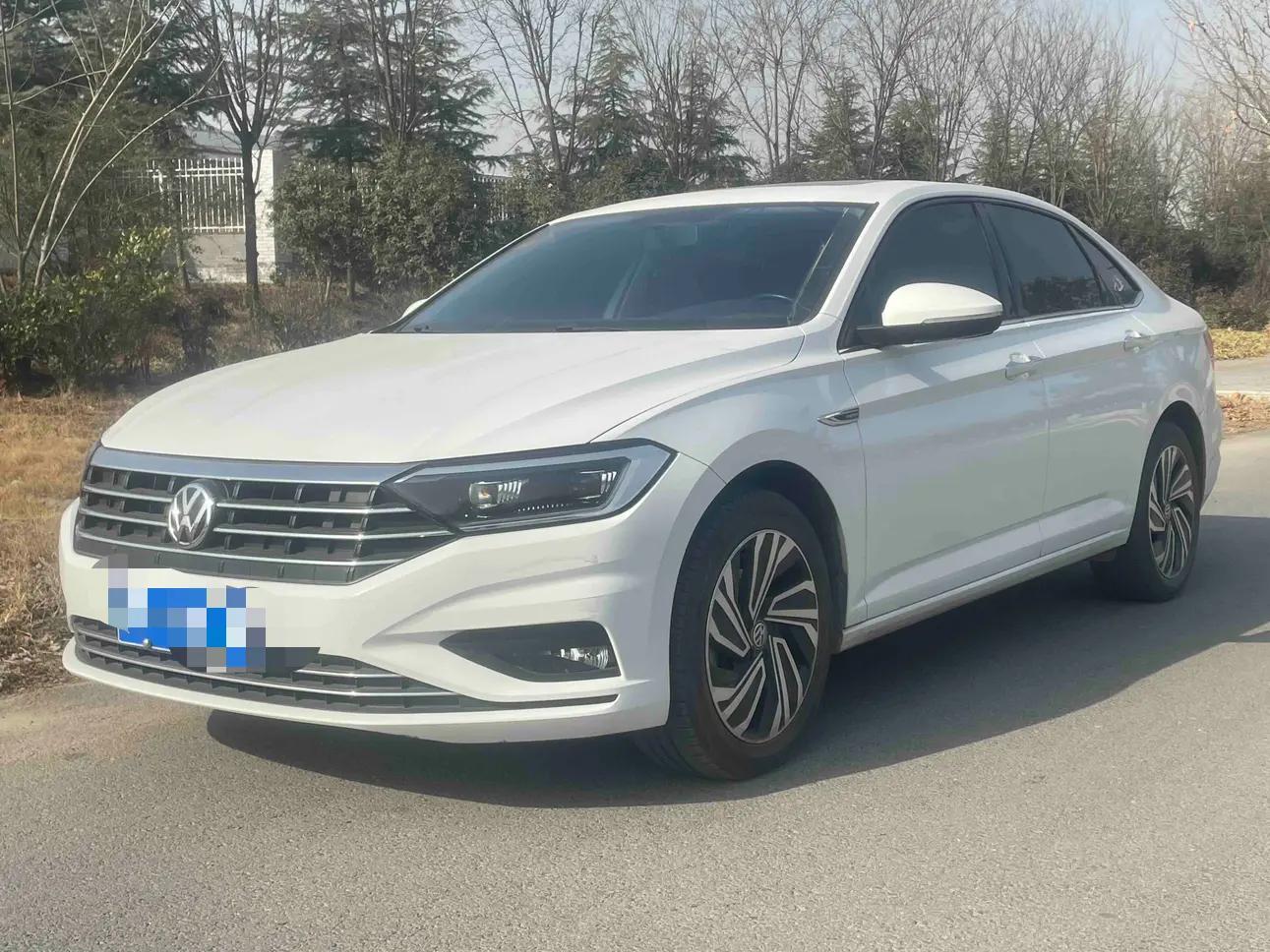 Volkswagen Sagitar 2021 г. 63110 км.