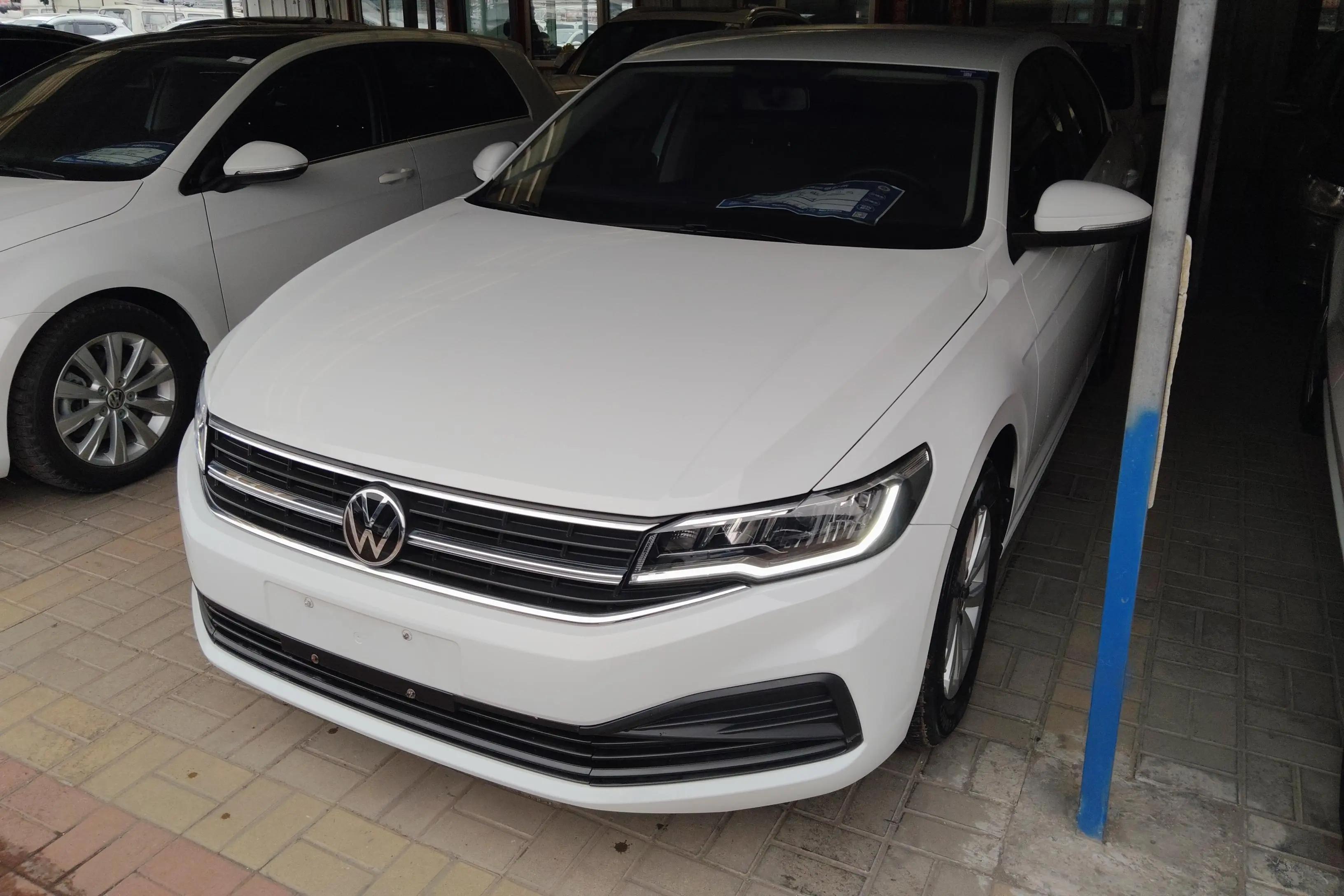 Volkswagen Bora 2021 г. 21128 км.