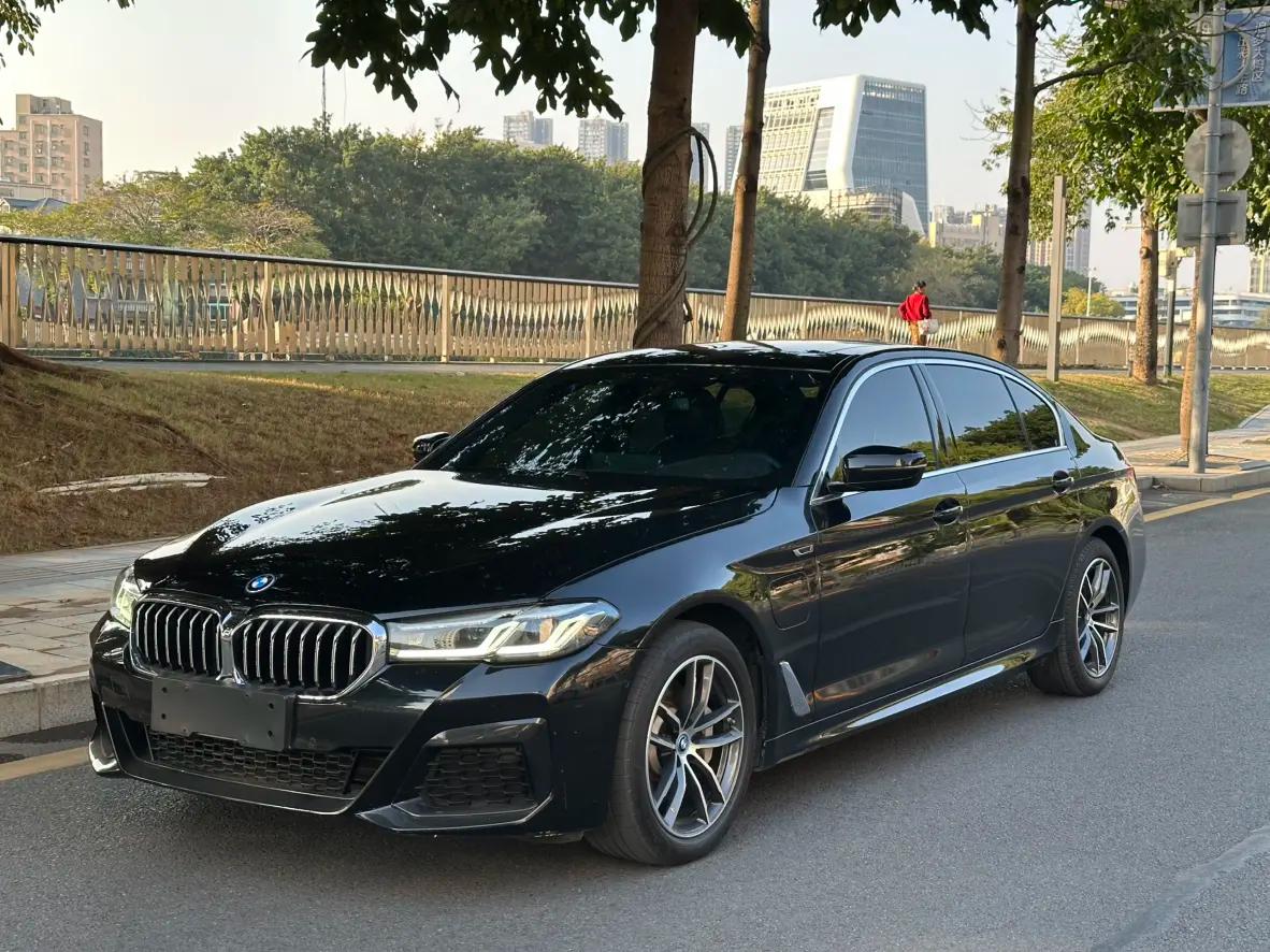 BMW 5 Series PHEV 2022 г. 99067 км.