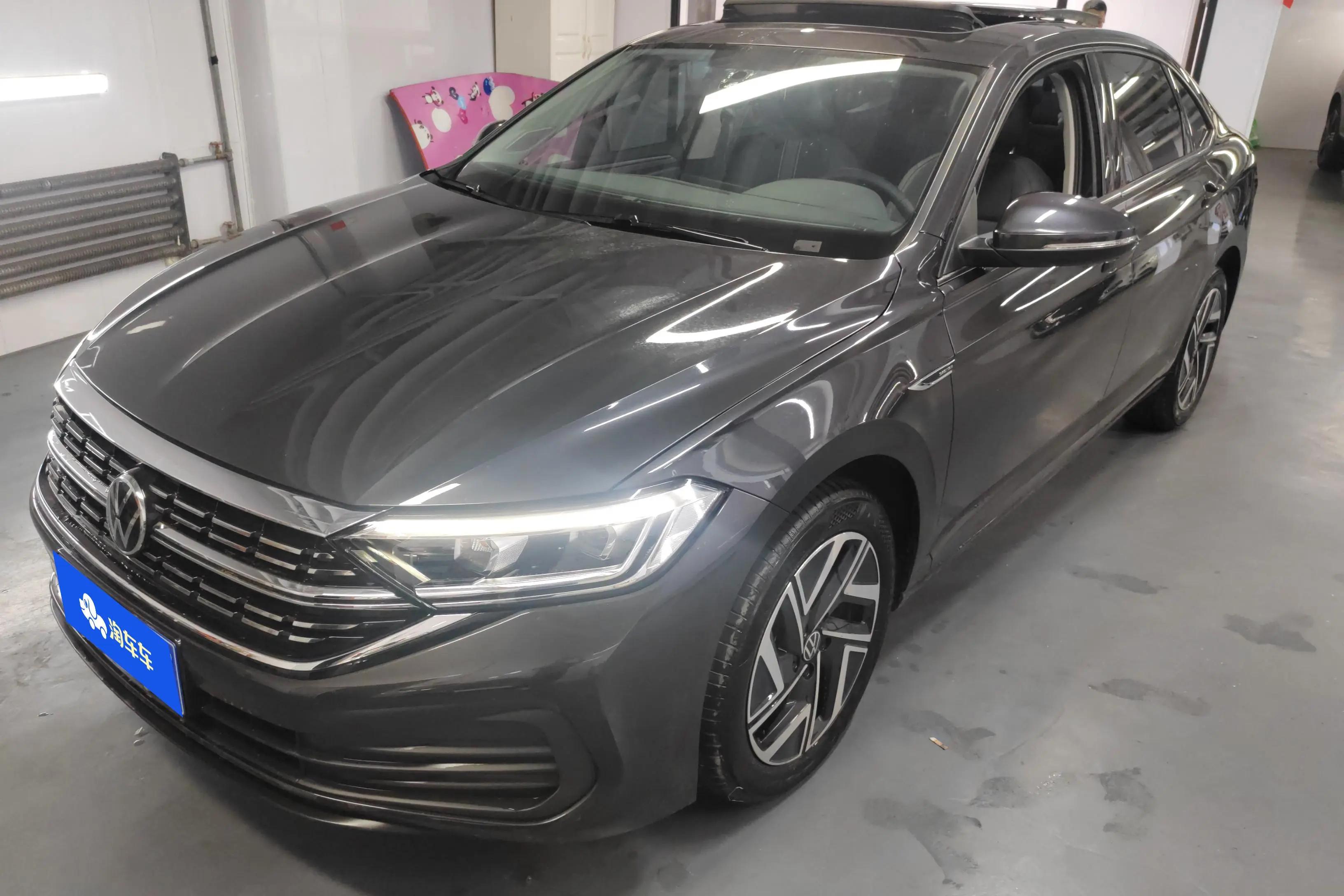 Volkswagen Sagitar 2024 г.