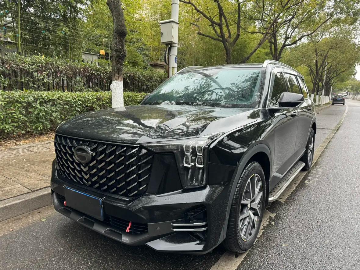 GAC Trumpchi GS8 2022 г. 33005 км.