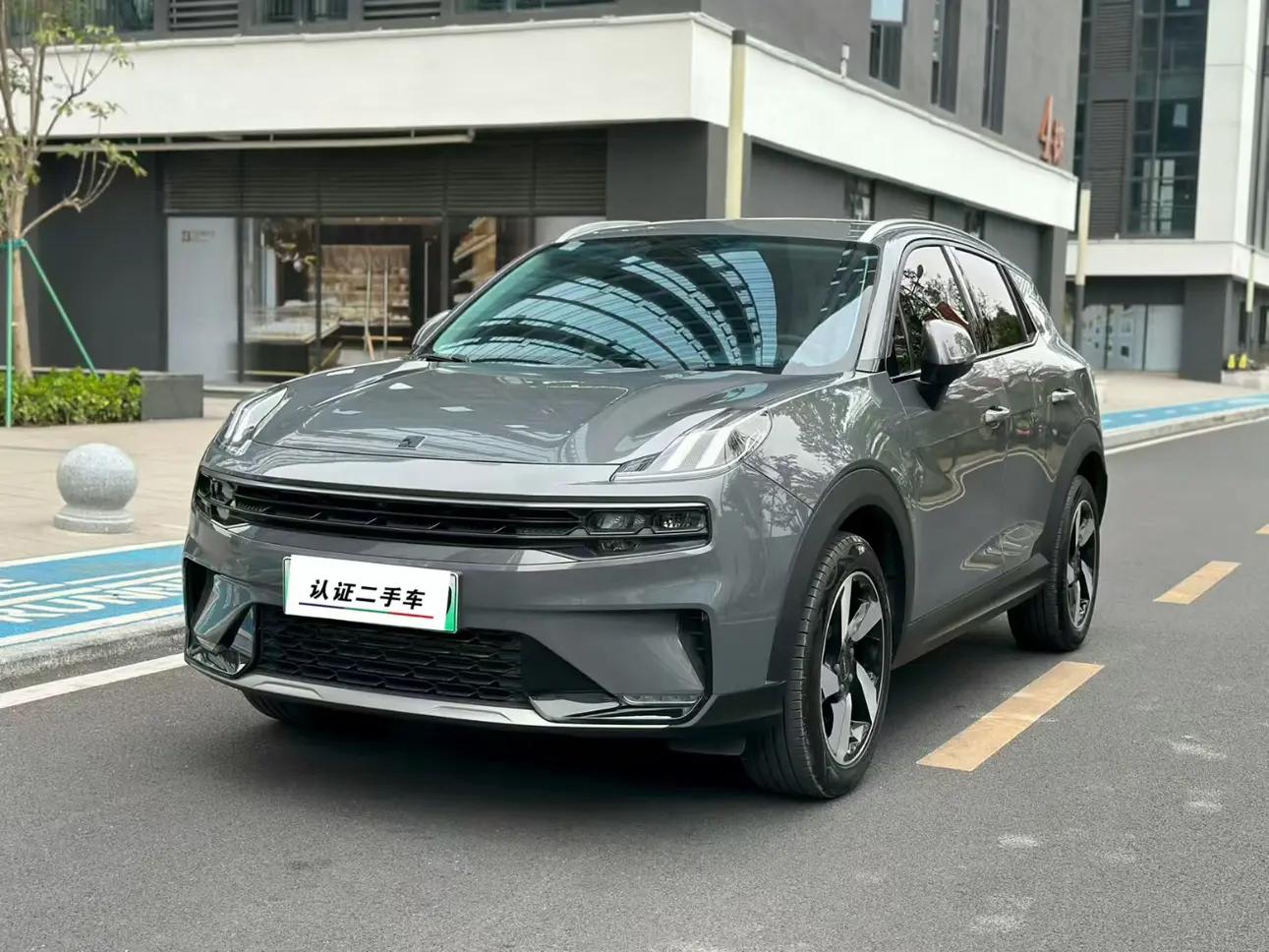 Lynk & Co 06 EM-P 2021 г. 80047 км.