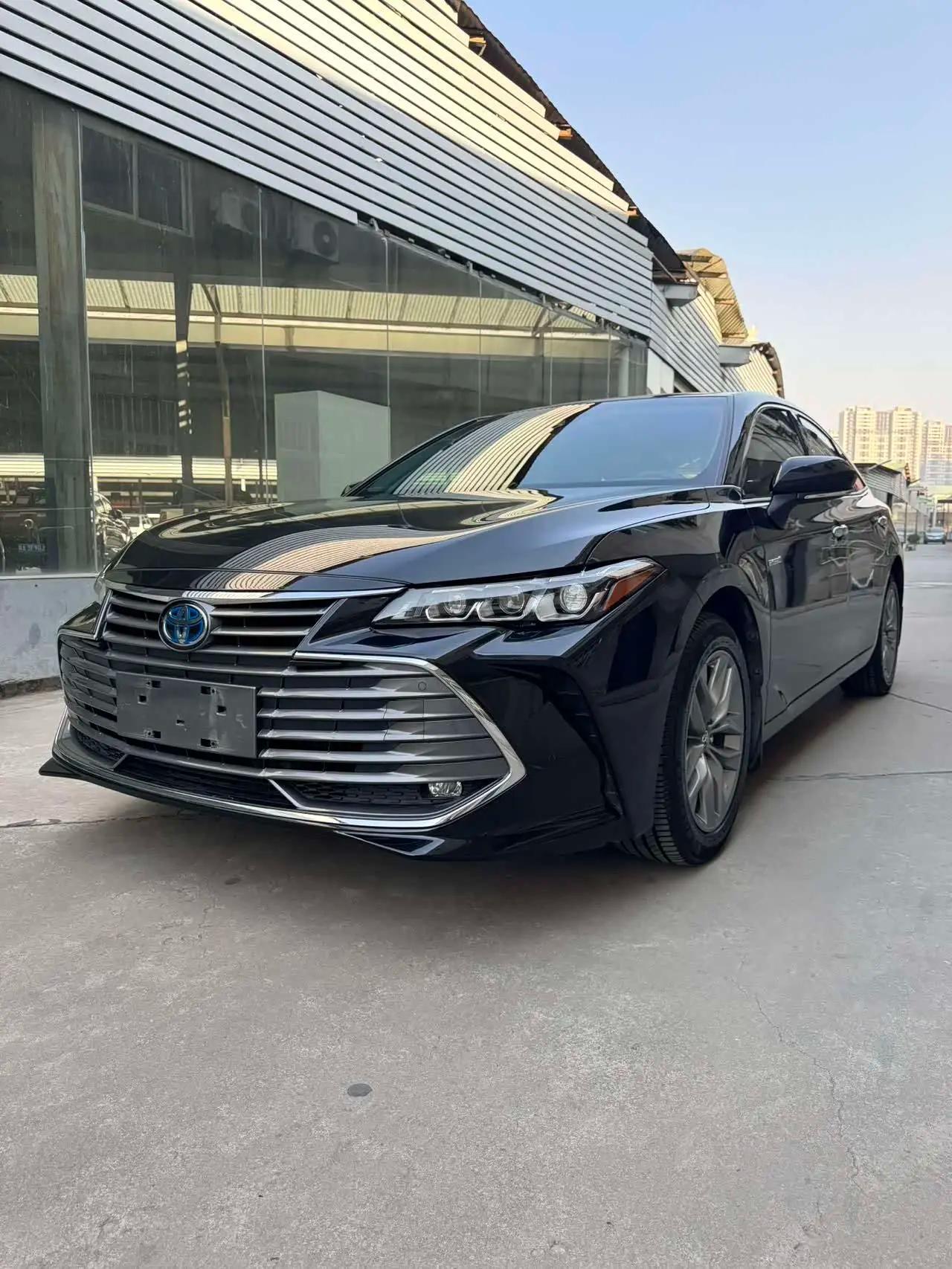 Toyota Avalon 2022 г. 88111 км.
