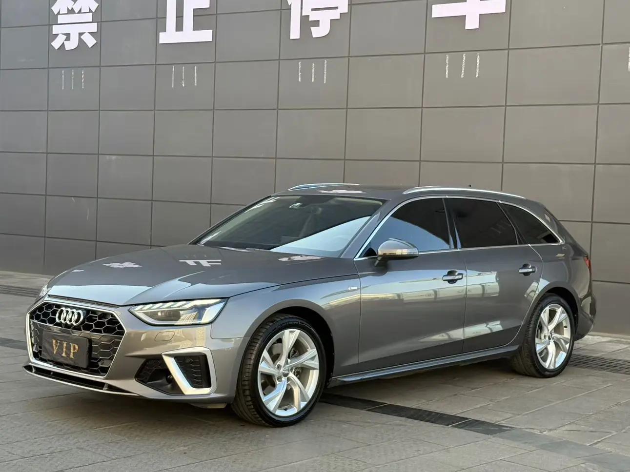 Audi A4 2021 г. 52145 км.