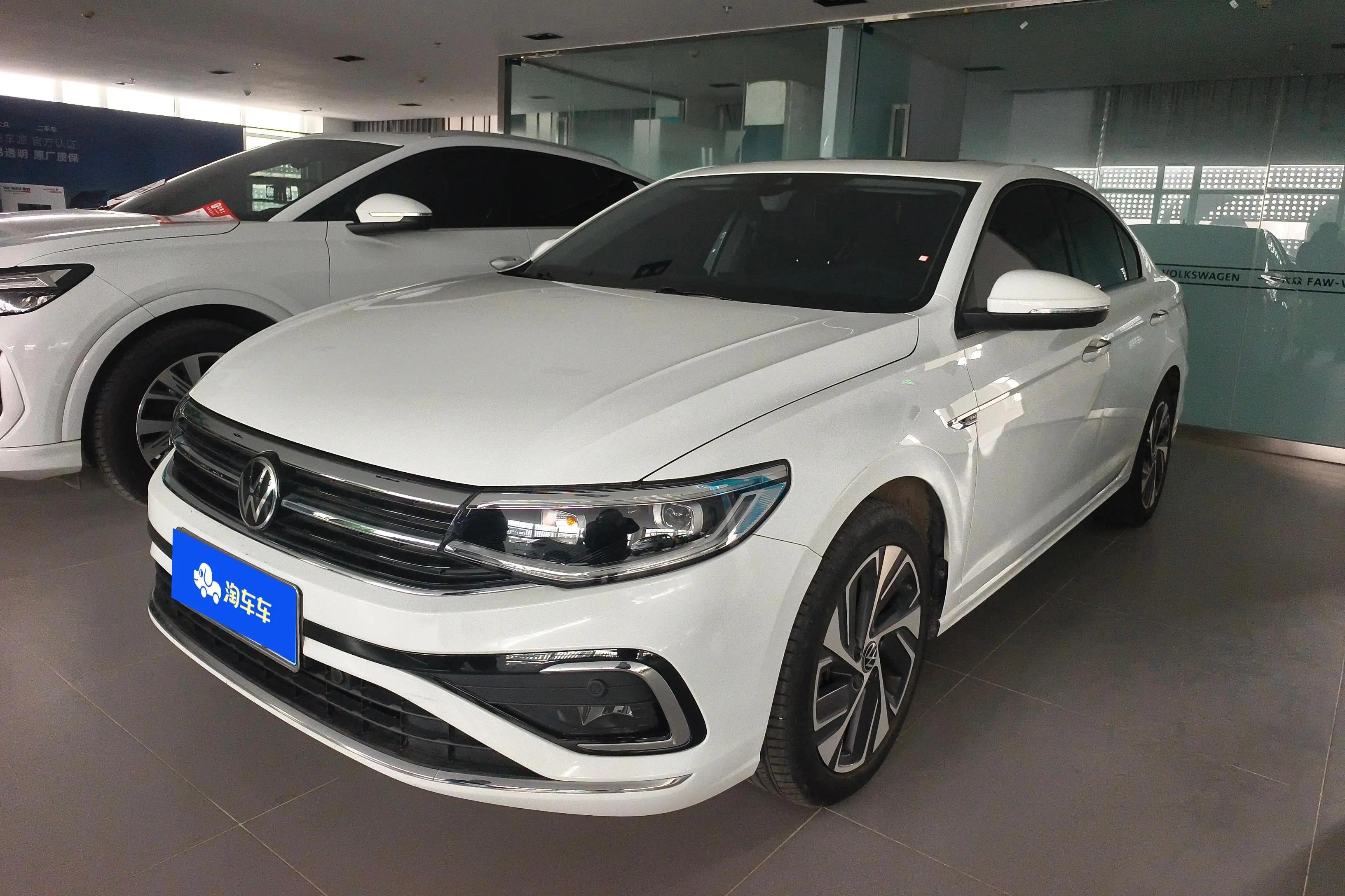 Volkswagen Bora 2024 г. 11315 км.