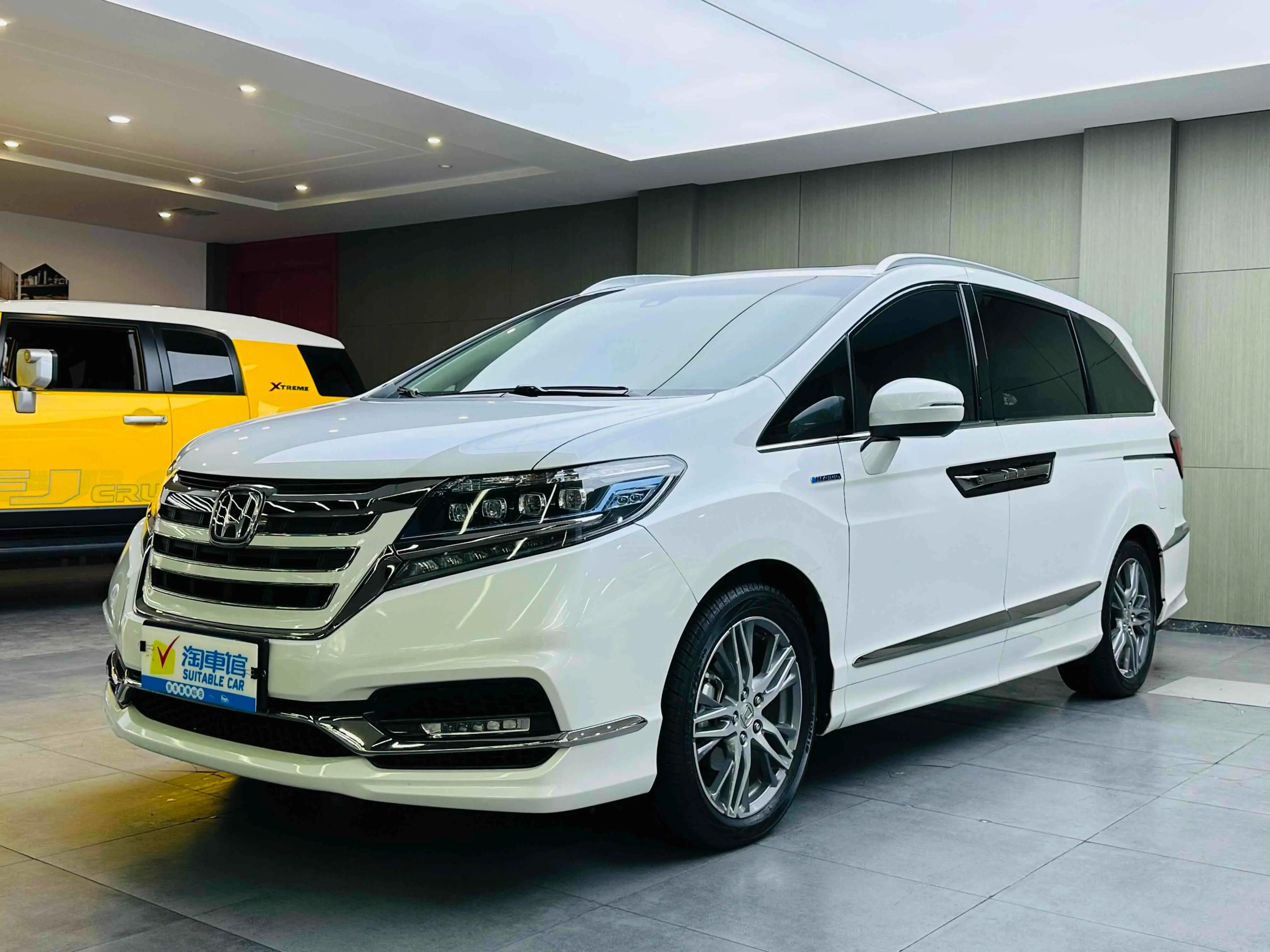 Honda Elysion 2021 г. 66092 км.