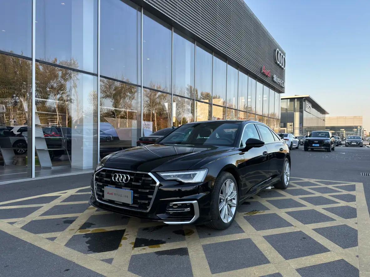 Audi A6L 2024 г. 13012 км.
