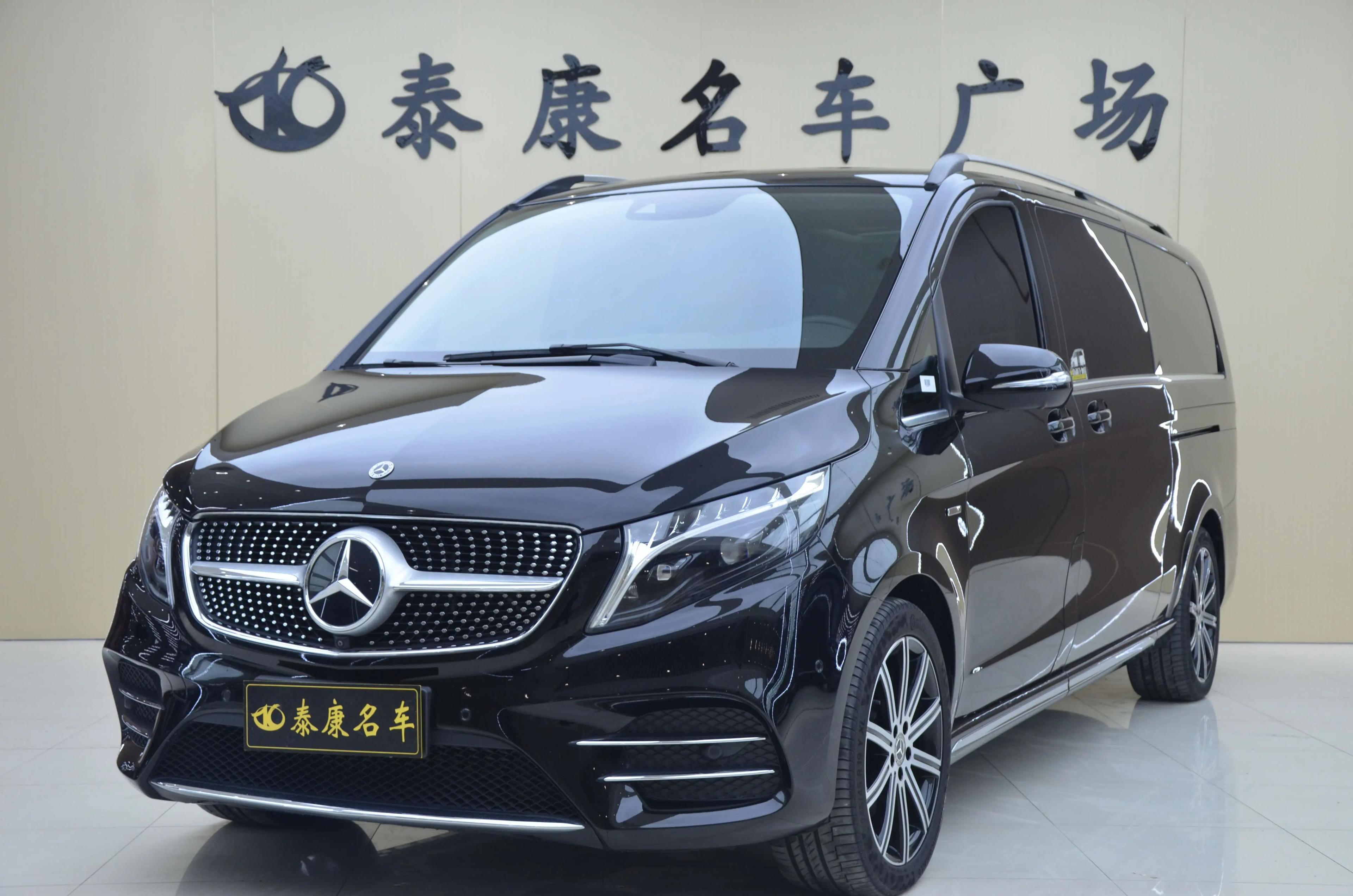 Mercedes-Benz Mercedes Benz V Class 2024 г. 12056 км.