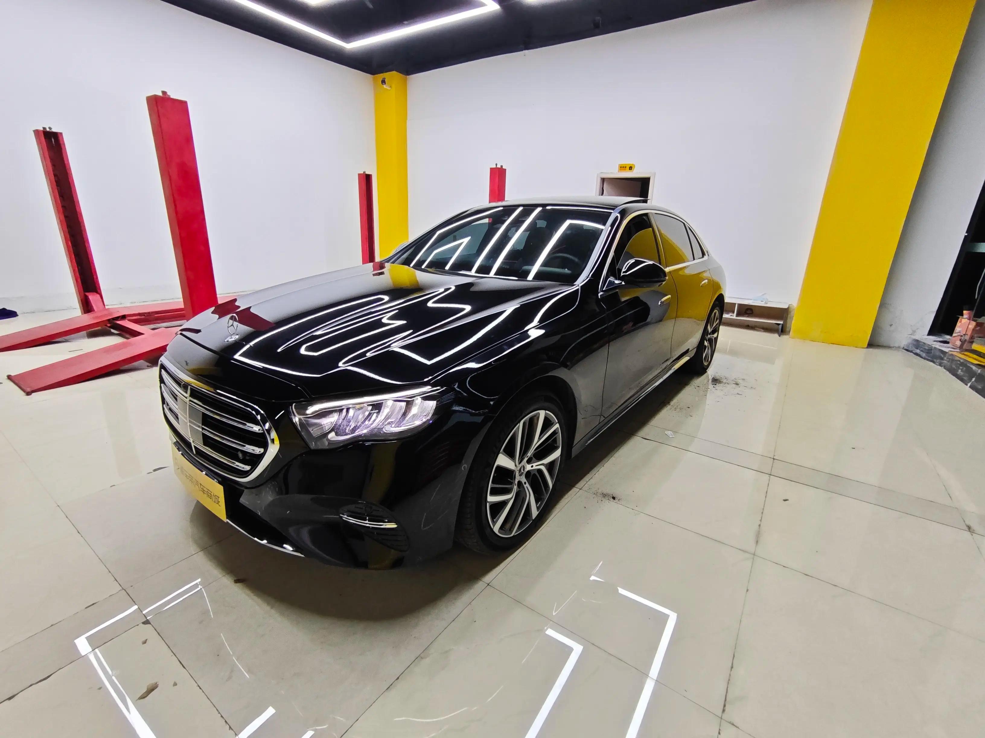 Mercedes-Benz E-Class 2024 г. 21510 км.