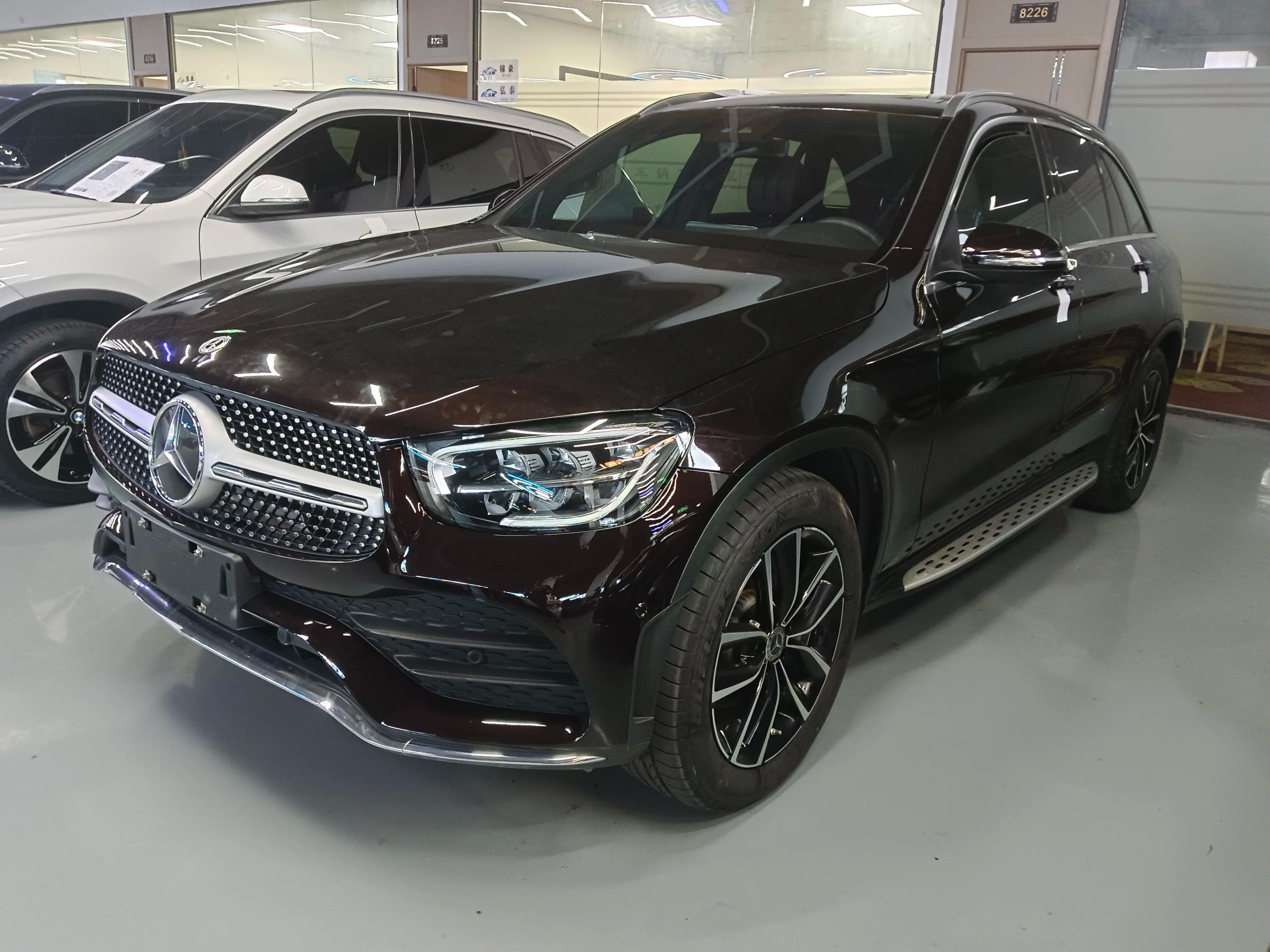 Mercedes-Benz GLC 2021 г. 71002 км.