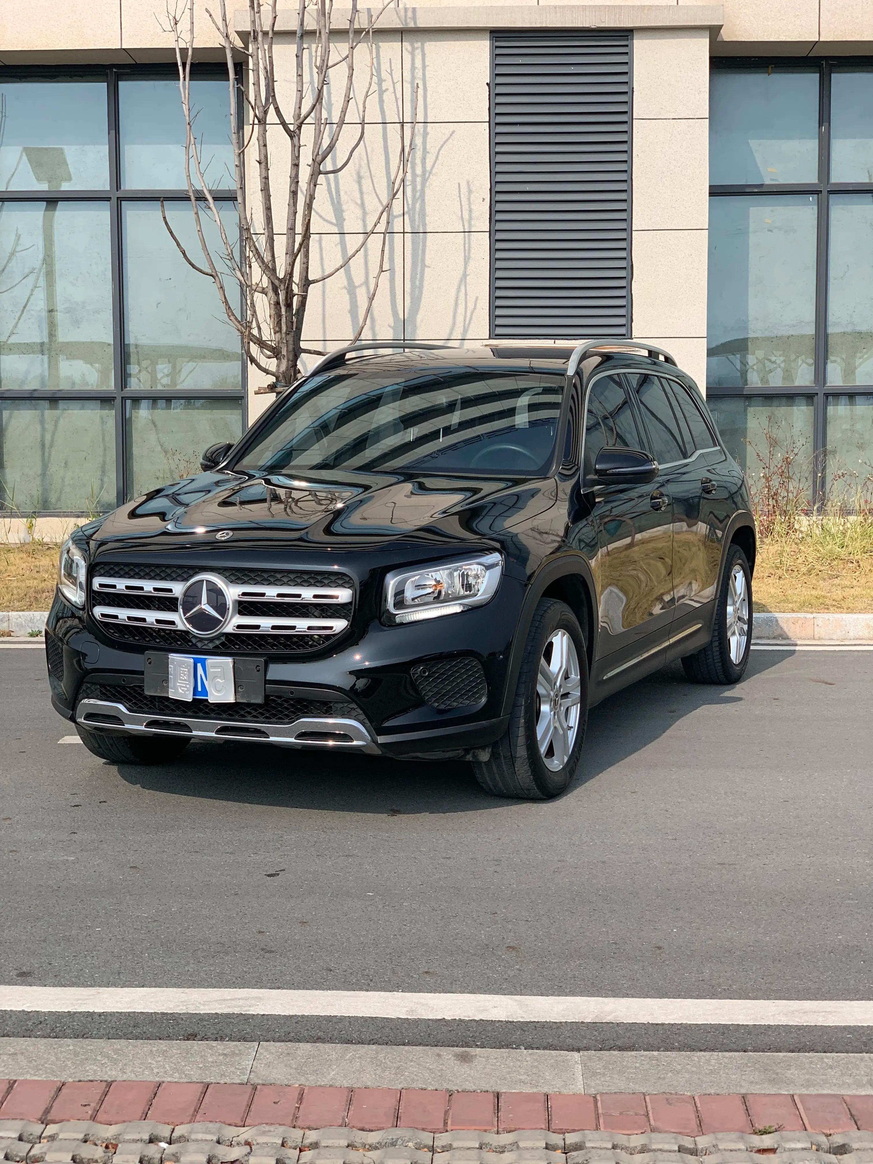 Mercedes-Benz GLB 2021 г. 60093 км.