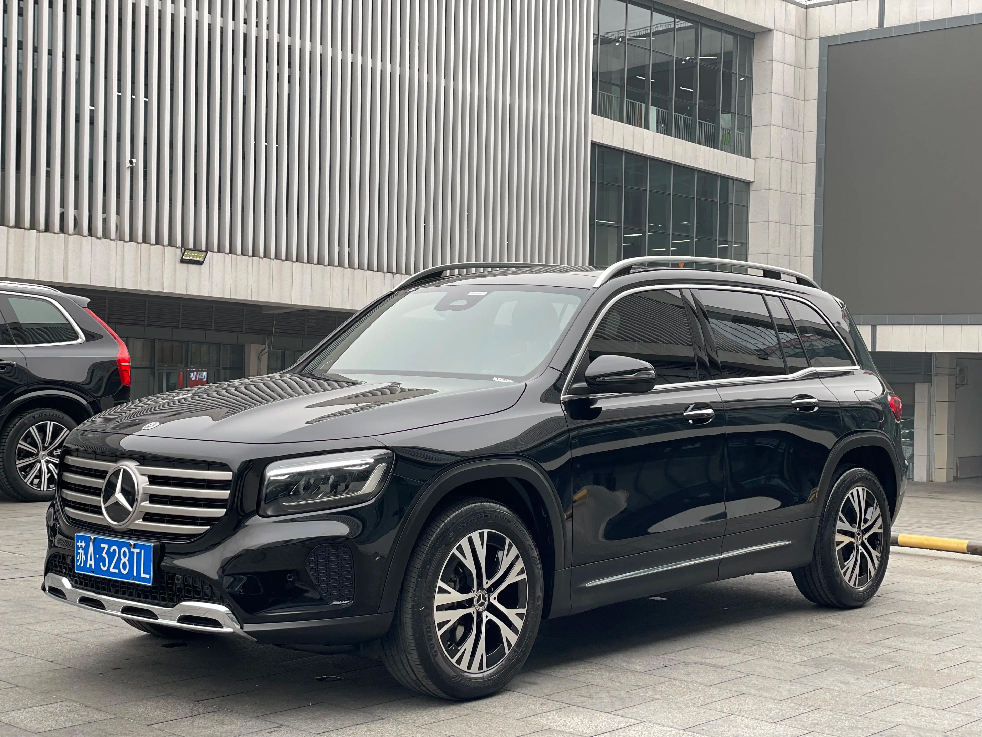 Mercedes-Benz GLB 2024 г. 24023 км.