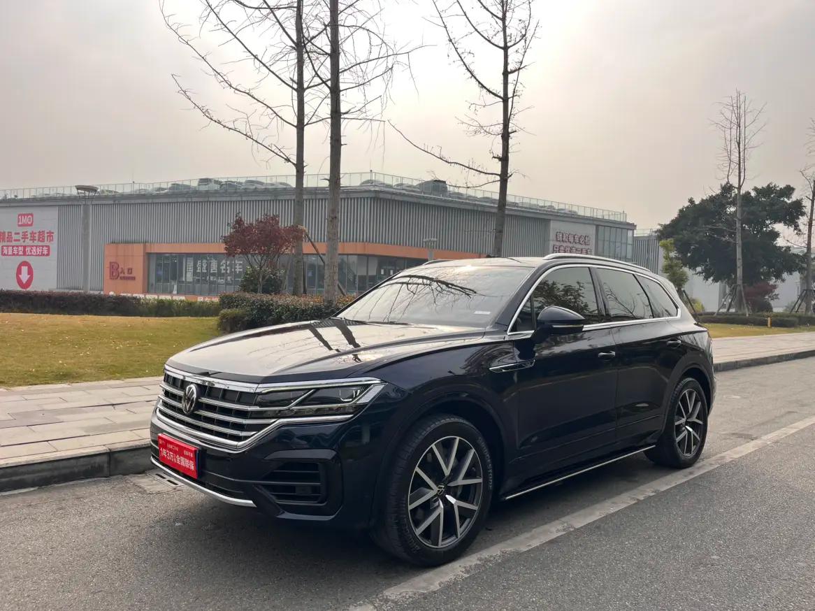 Volkswagen Touareg 2022 г. 65108 км.