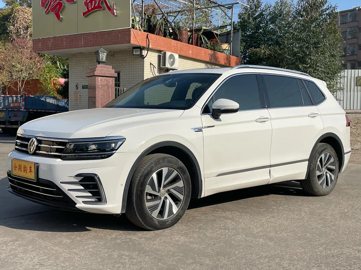 Volkswagen Tiguan L PHEV 2021 г. 80045 км.