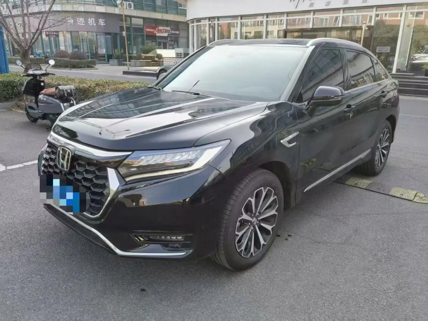 Honda UR-V 2024 г. 3613 км.