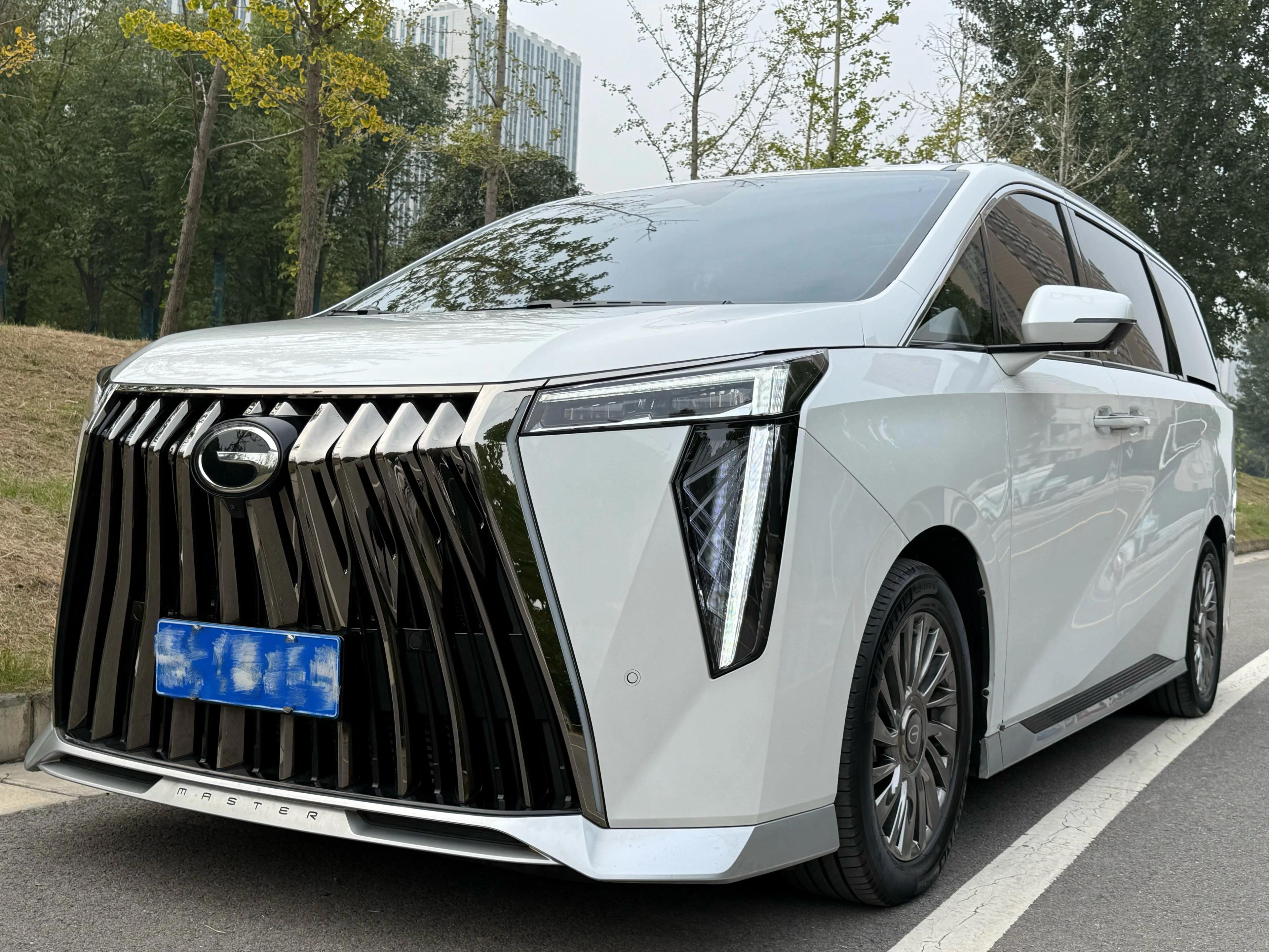 GAC Trumpchi M8 2023 г. 14101 км.