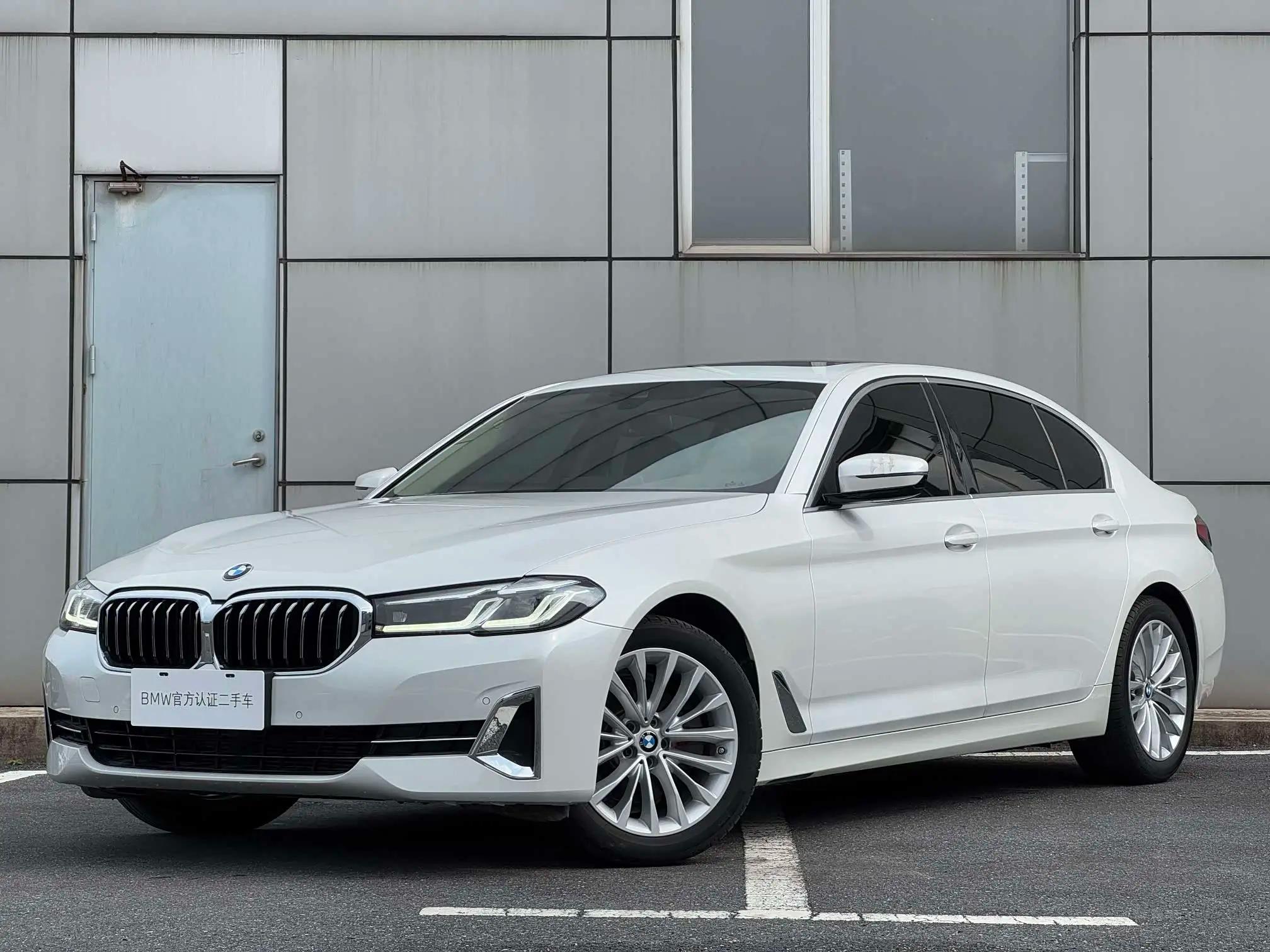 BMW 5 Series 2022 г. 50027 км.