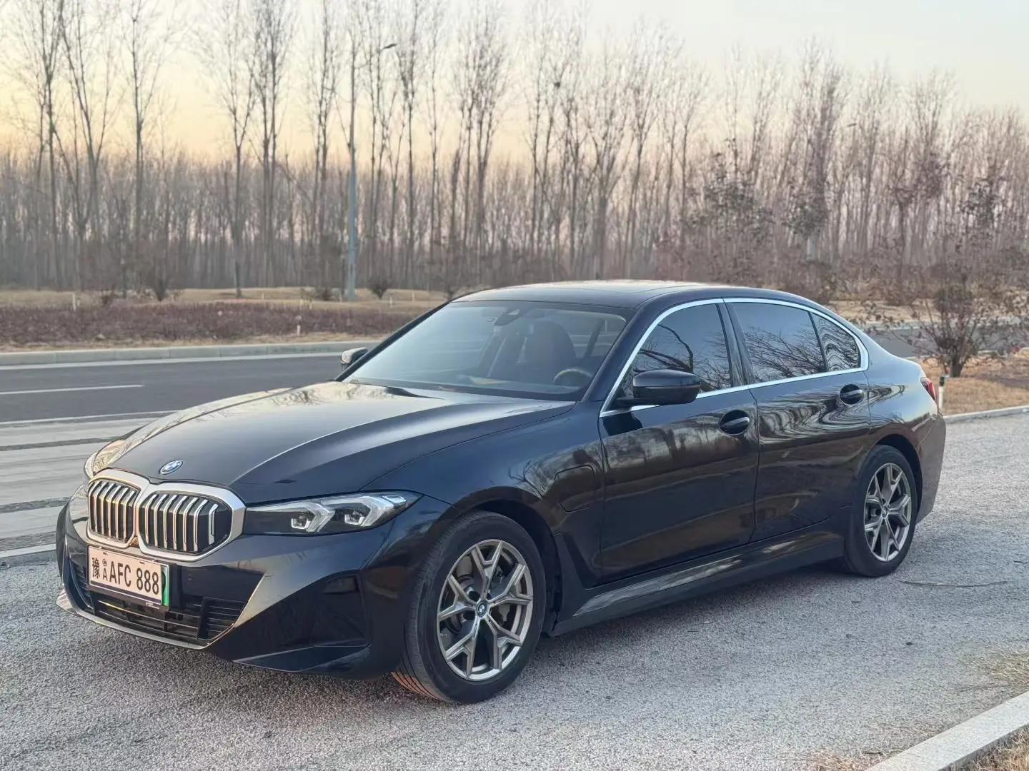 BMW i3 2024 г. 48129 км.