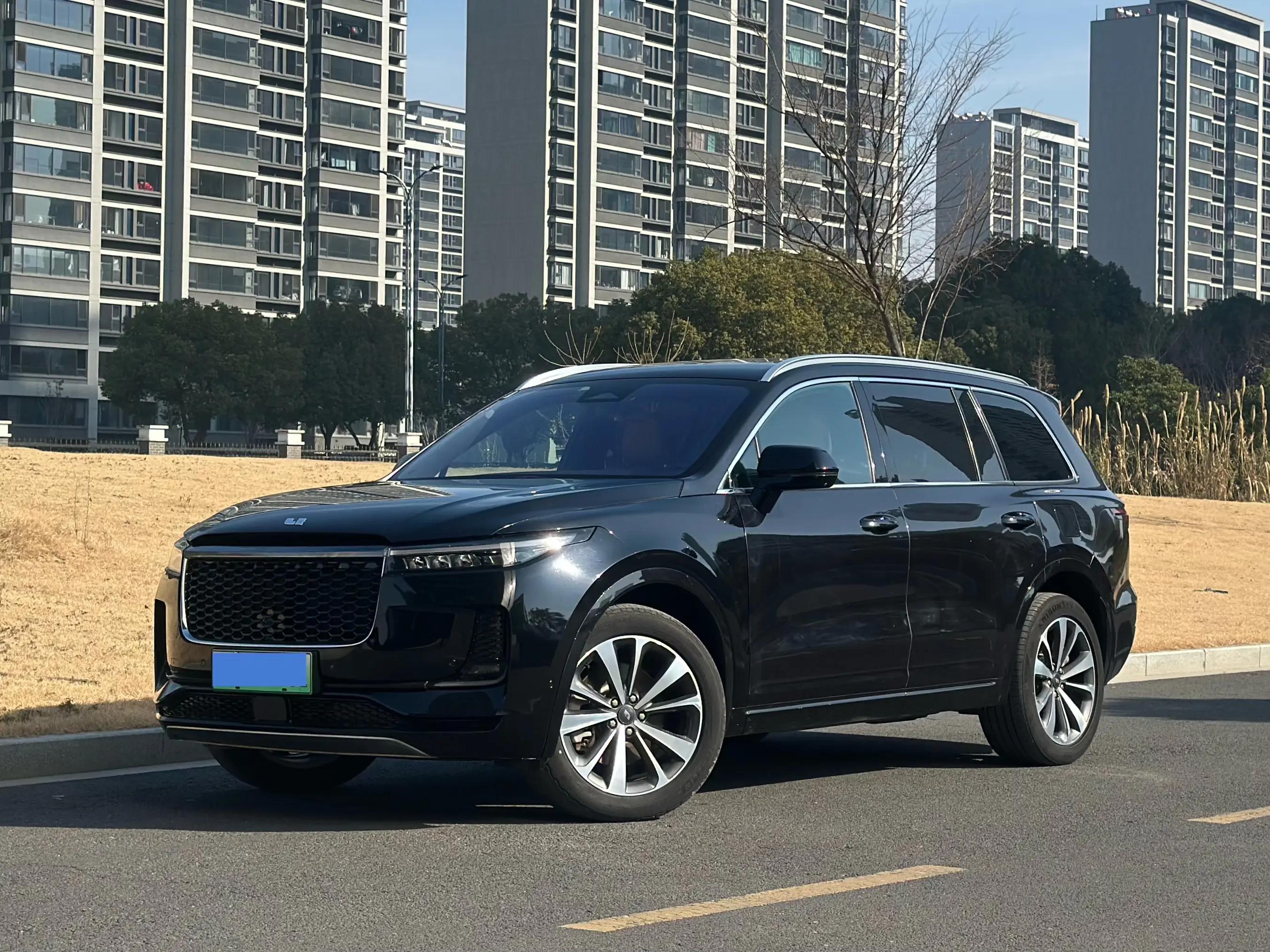 Lixiang ONE 2021 г. 125068 км.