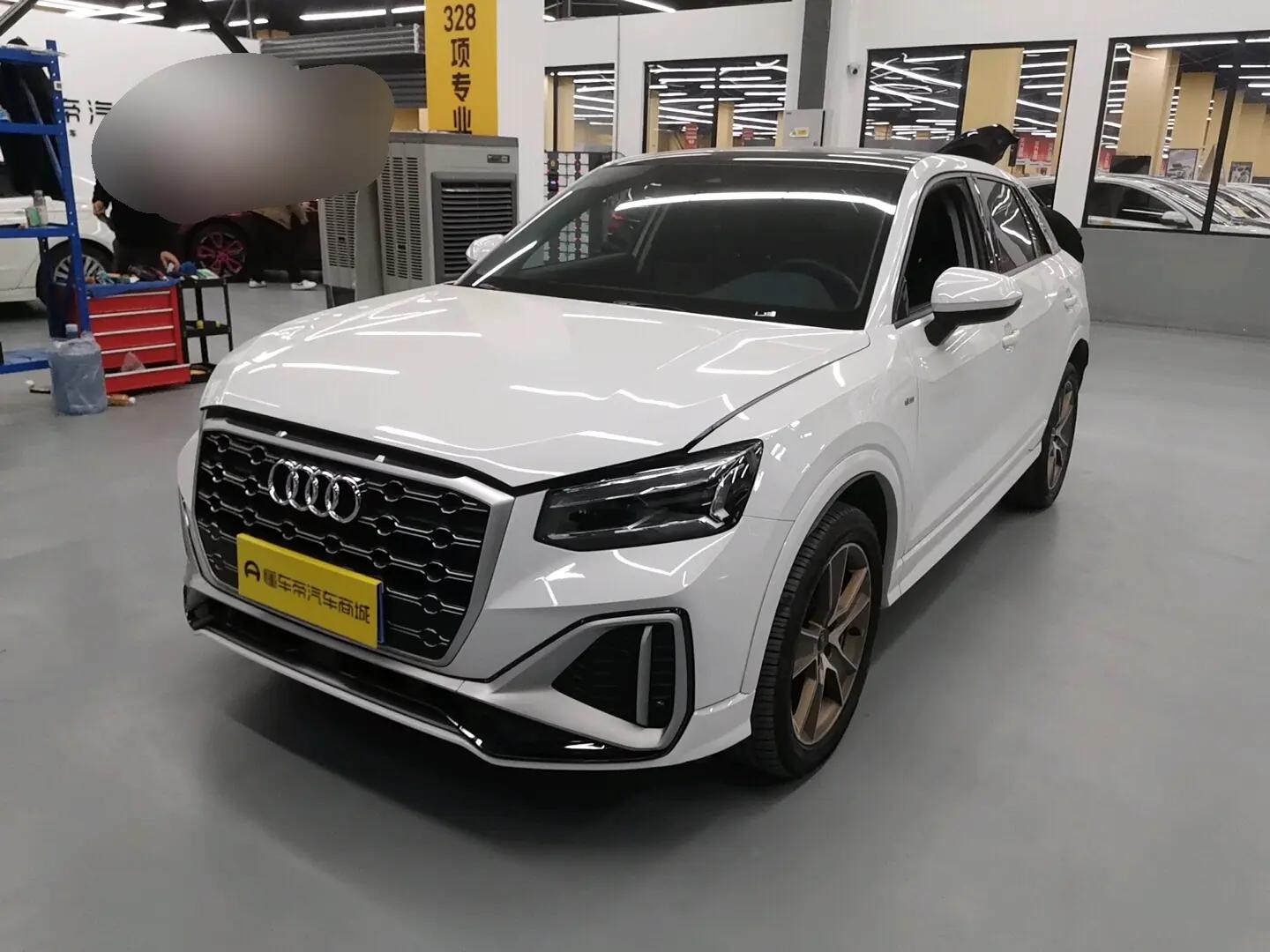 Audi Q2L 2024 г. 14245 км.
