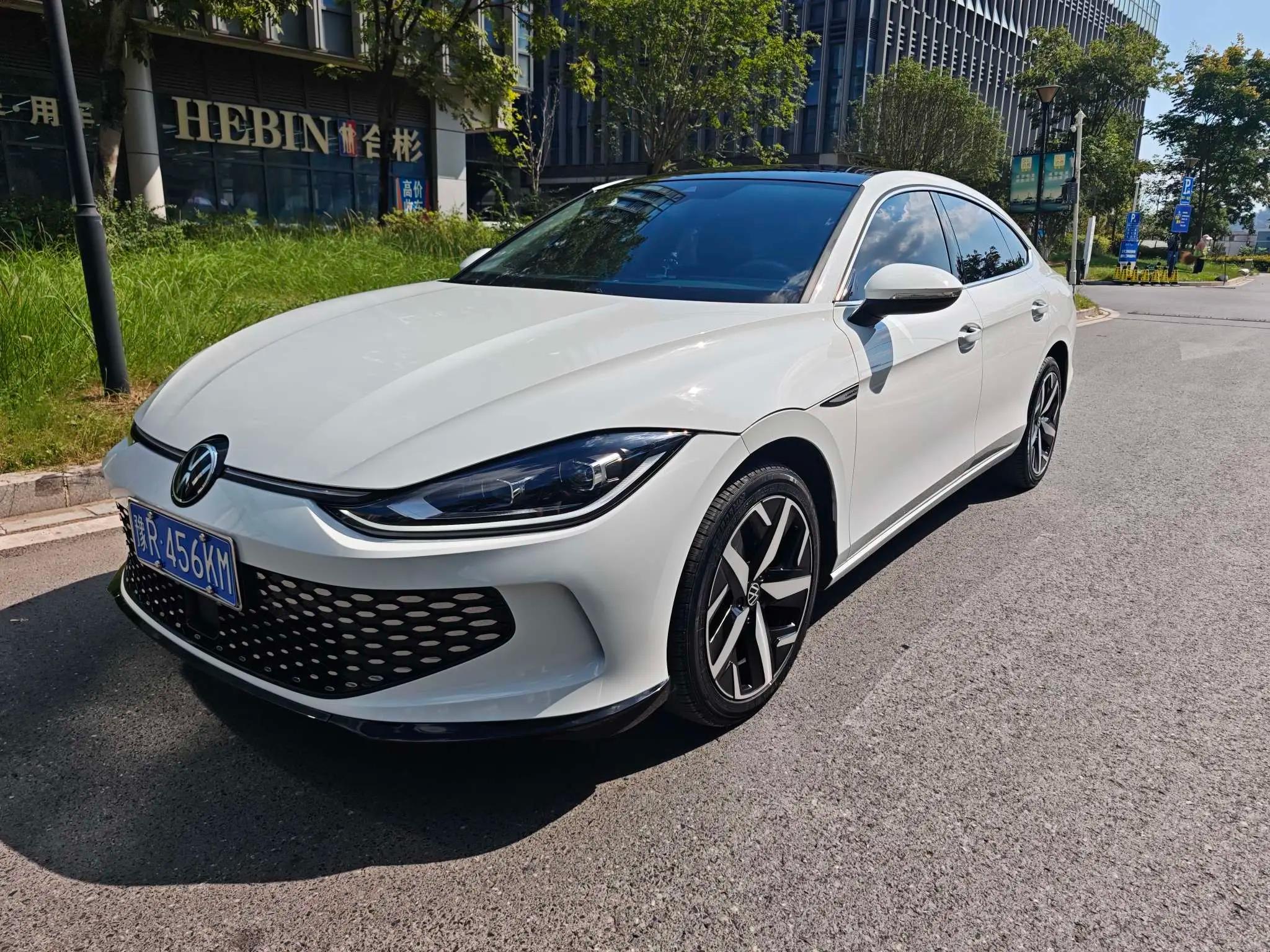 Volkswagen Lamando 2025 г. 10131 км.