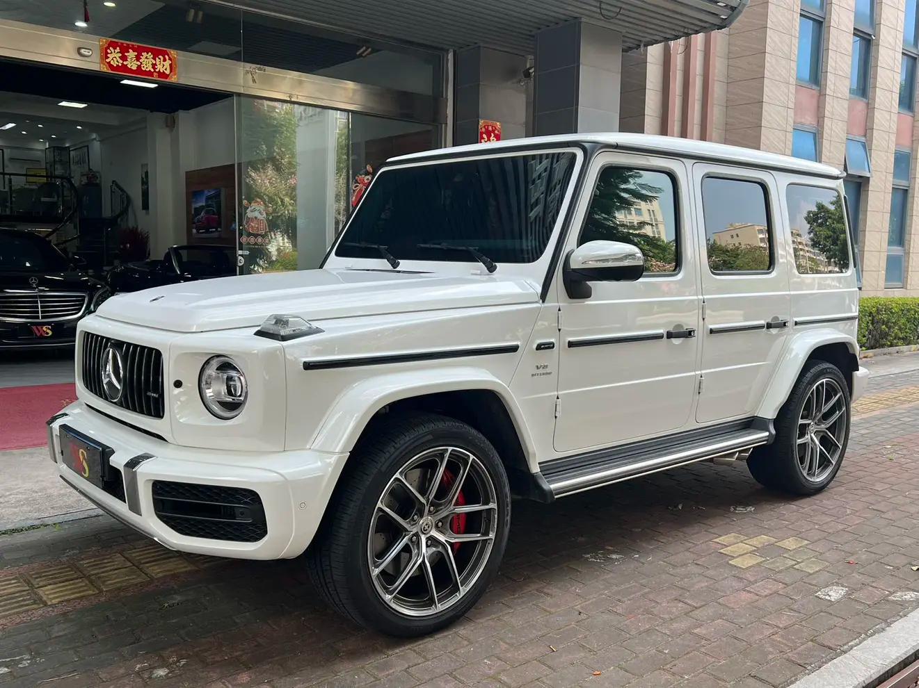 Mercedes-Benz G-Class AMG 2023 г. 17141 км.