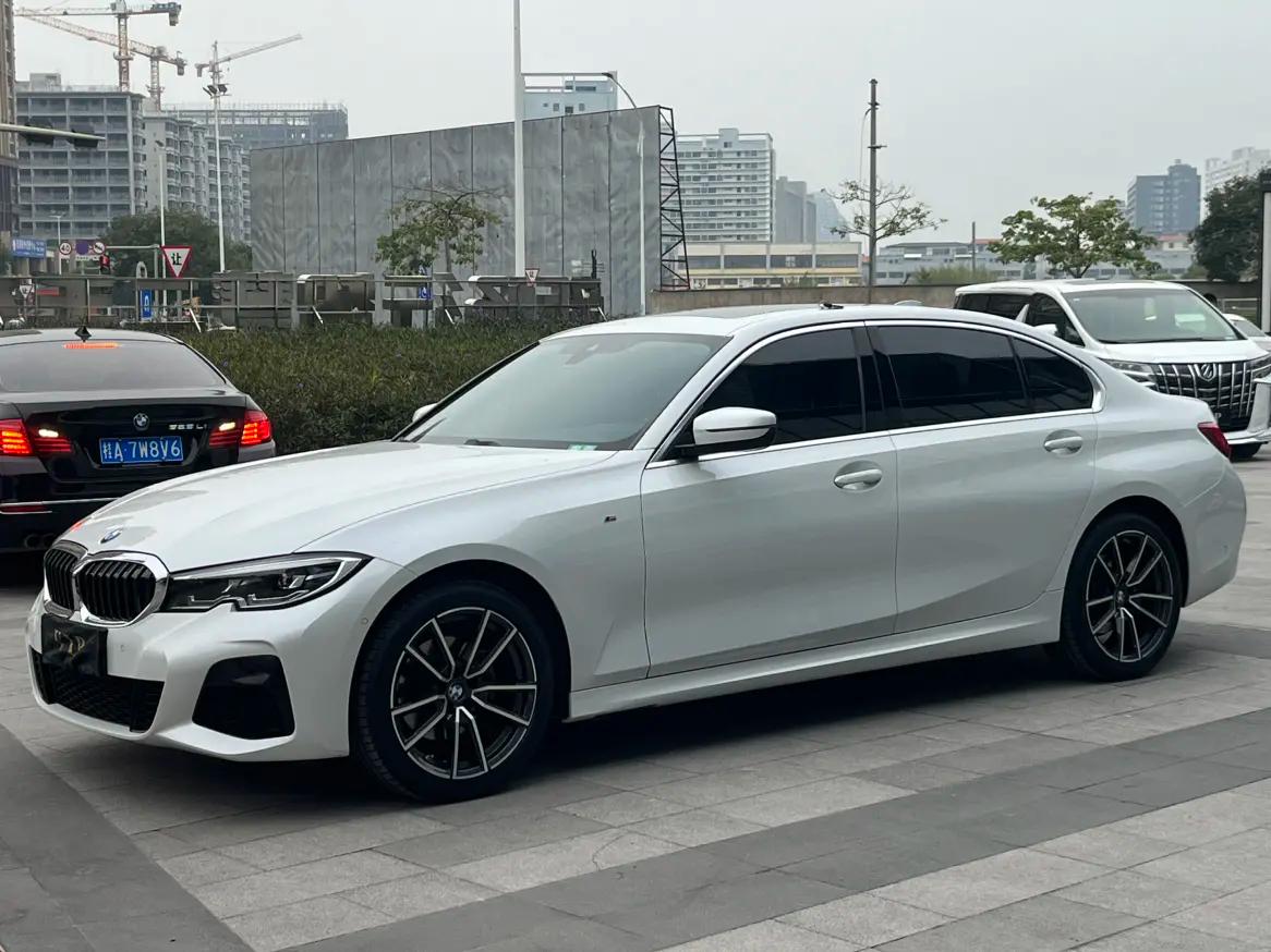 BMW 3 Series 2022 г. 25030 км.